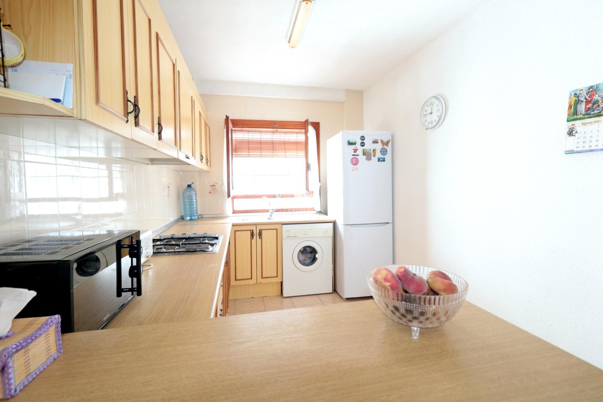 D'occasion - Bungalow -
Torrevieja - El Acequión - Los Náufragos