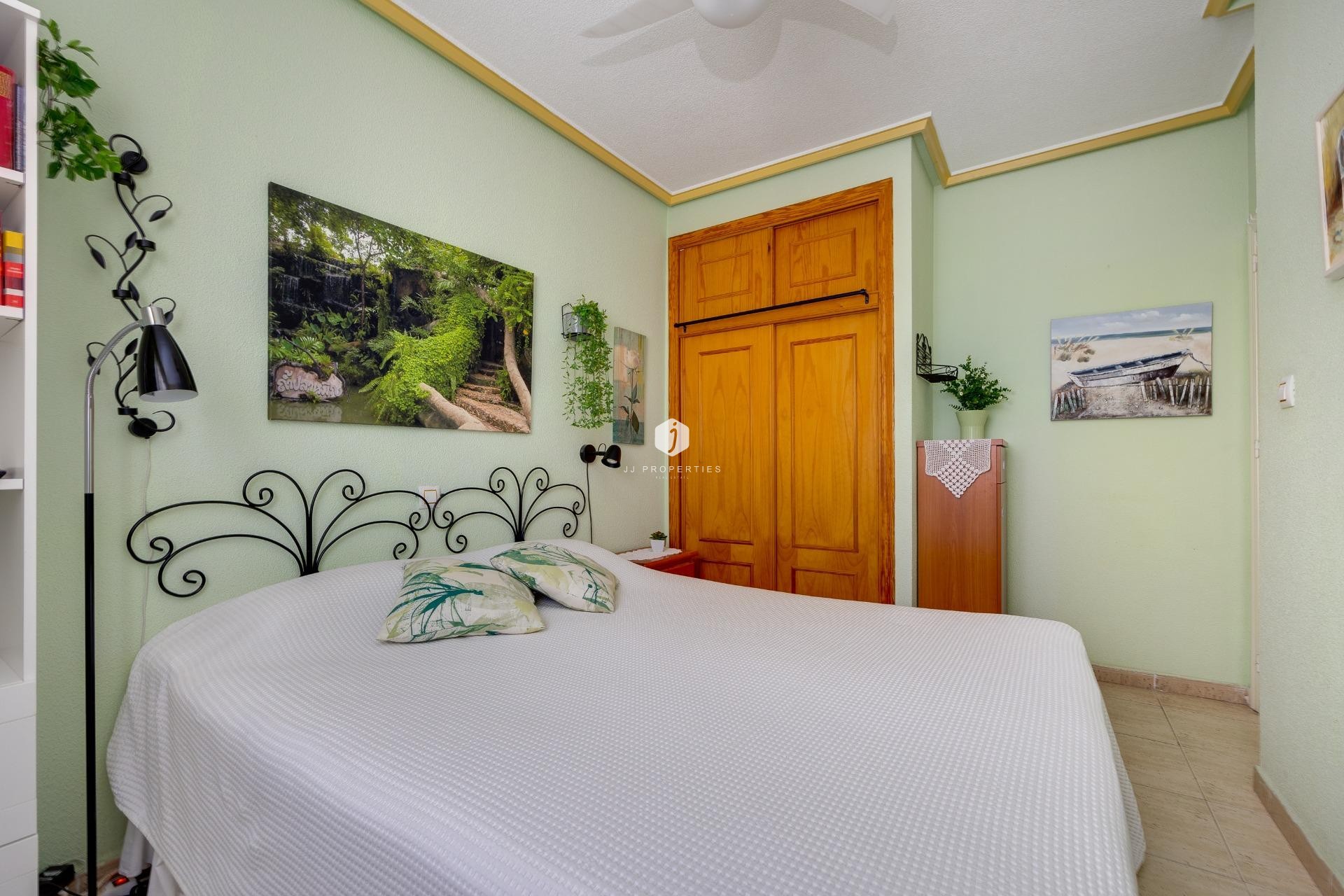 D'occasion - Bungalow -
Torrevieja - El molino