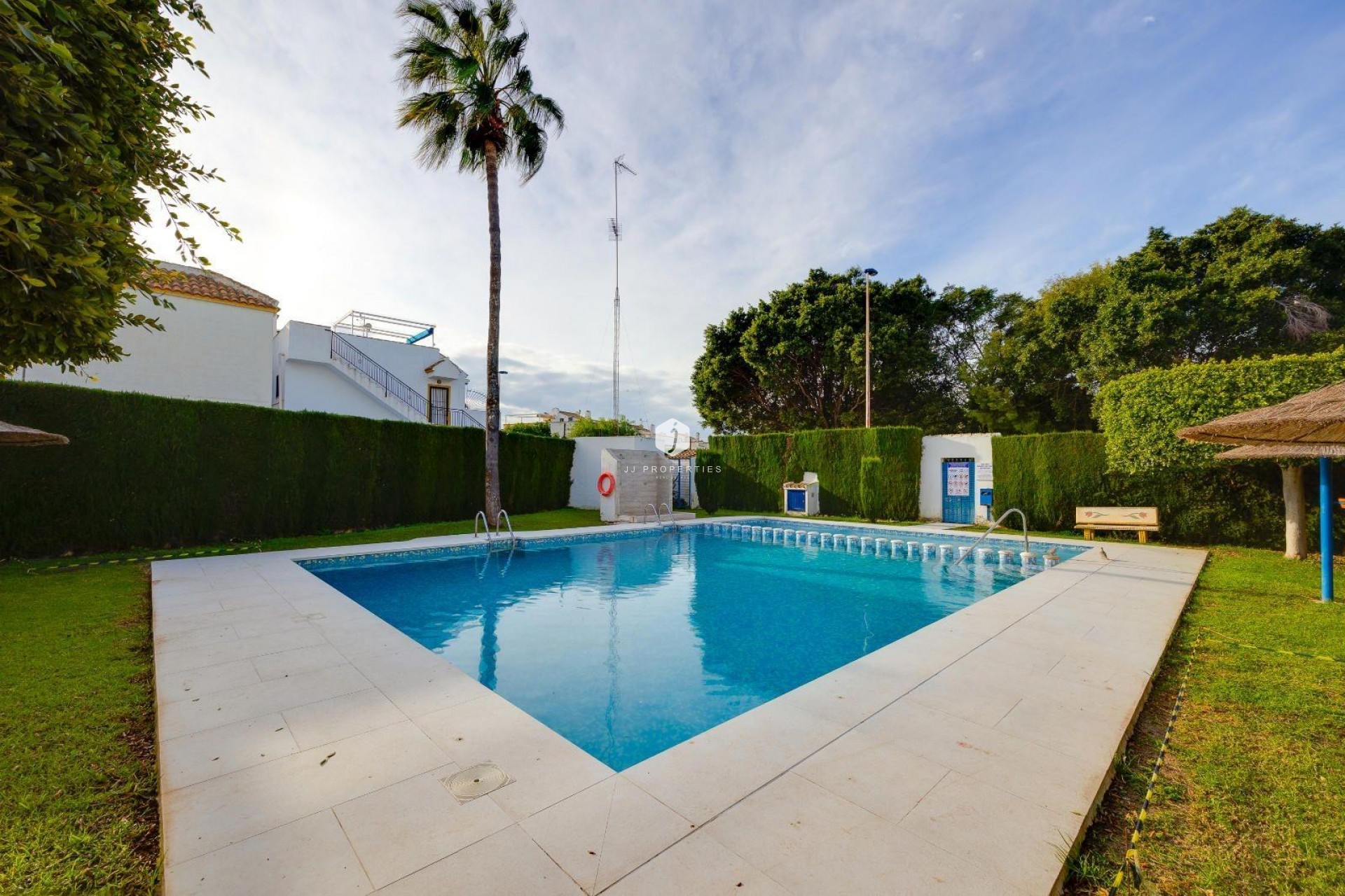 D'occasion - Bungalow -
Torrevieja - La Siesta - El Salado - Torreta