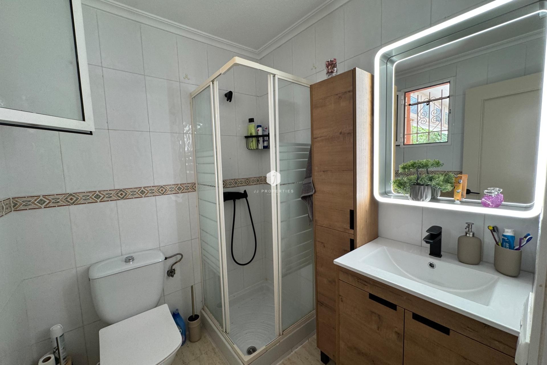 D'occasion - Bungalow -
Torrevieja - La Siesta - El Salado - Torreta