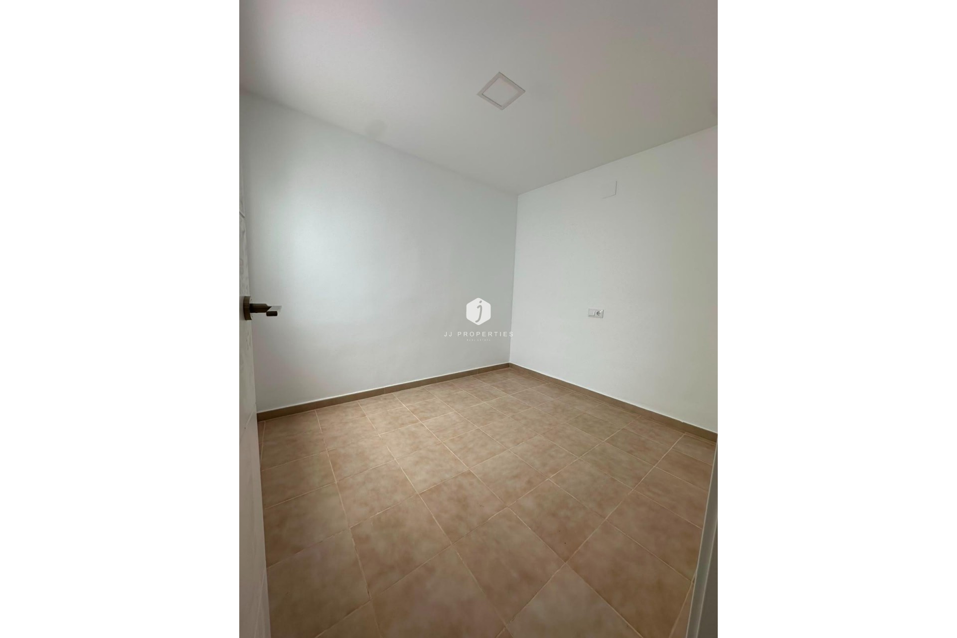 D'occasion - Bungalow -
Torrevieja - La Siesta - El Salado - Torreta