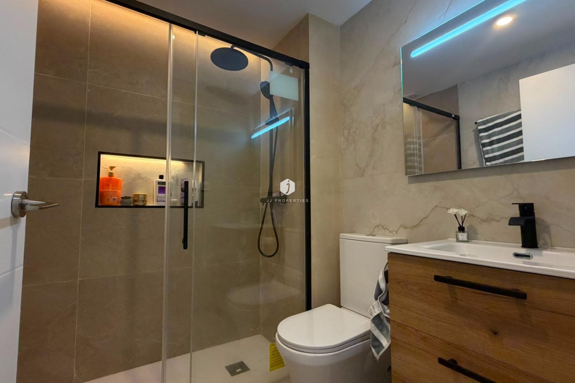 D'occasion - Bungalow -
Torrevieja - La veleta