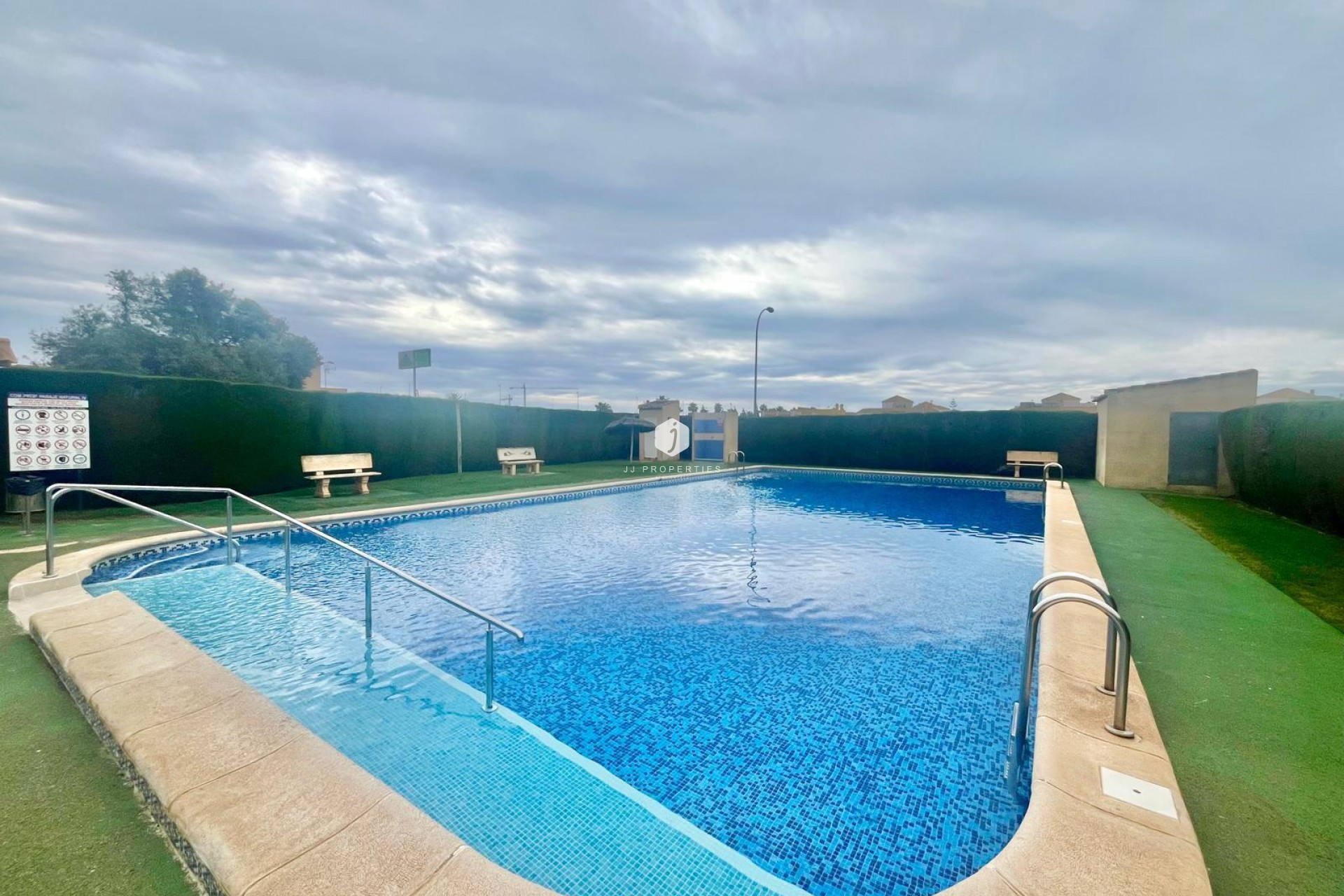 D'occasion - Bungalow -
Torrevieja - Paraje Natural