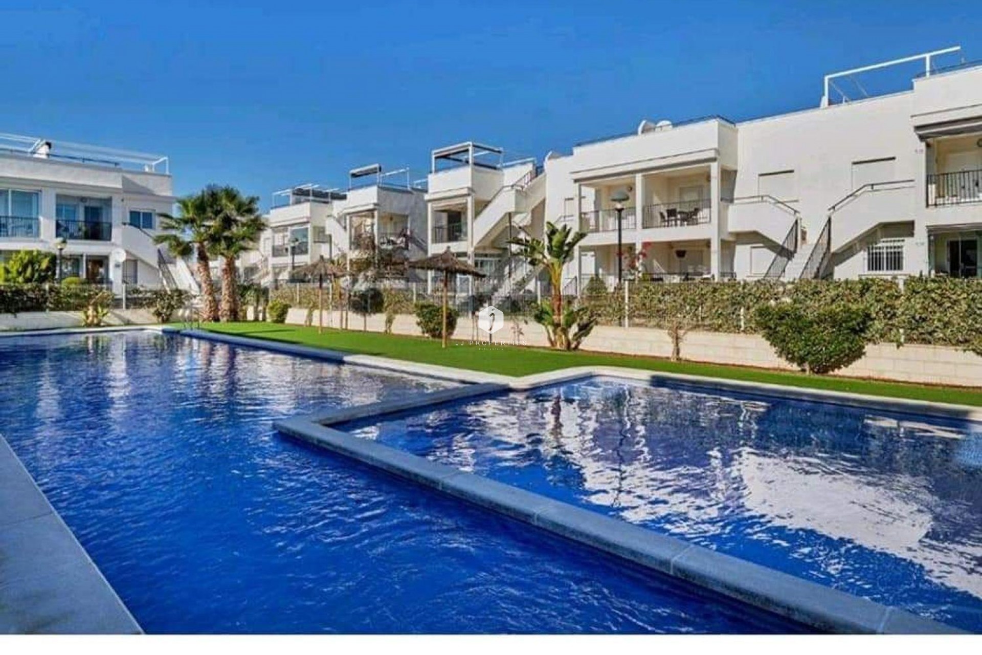 D'occasion - Bungalow -
Torrevieja - Parque Acuático - Sector 25