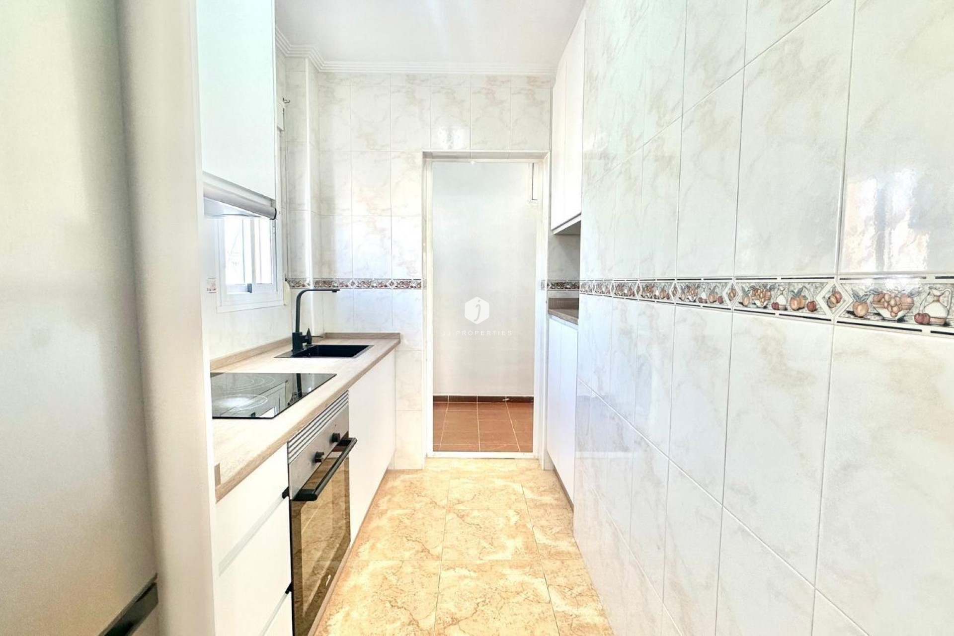 D'occasion - Bungalow -
Torrevieja - Playa de los Locos