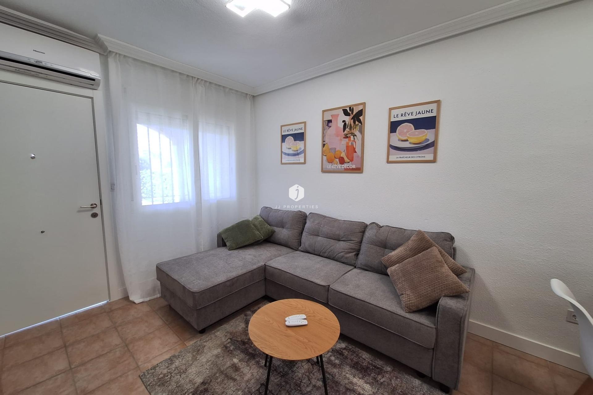 D'occasion - Bungalow -
Torrevieja - Sector 25