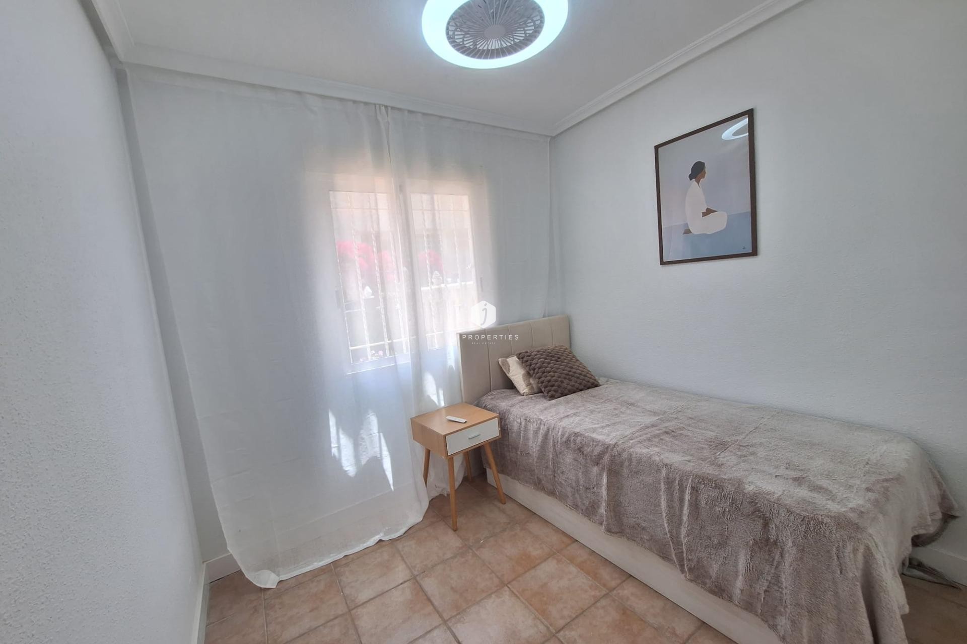 D'occasion - Bungalow -
Torrevieja - Sector 25