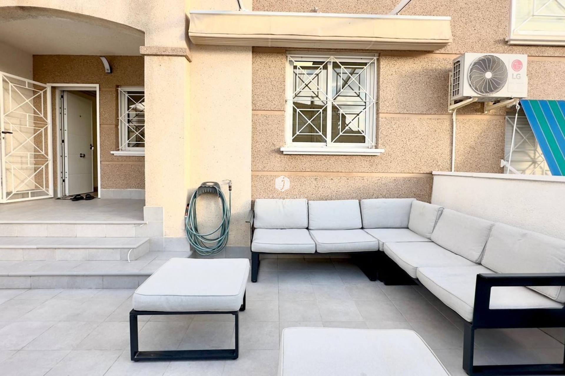 D'occasion - Bungalow -
Torrevieja - Torreblanca