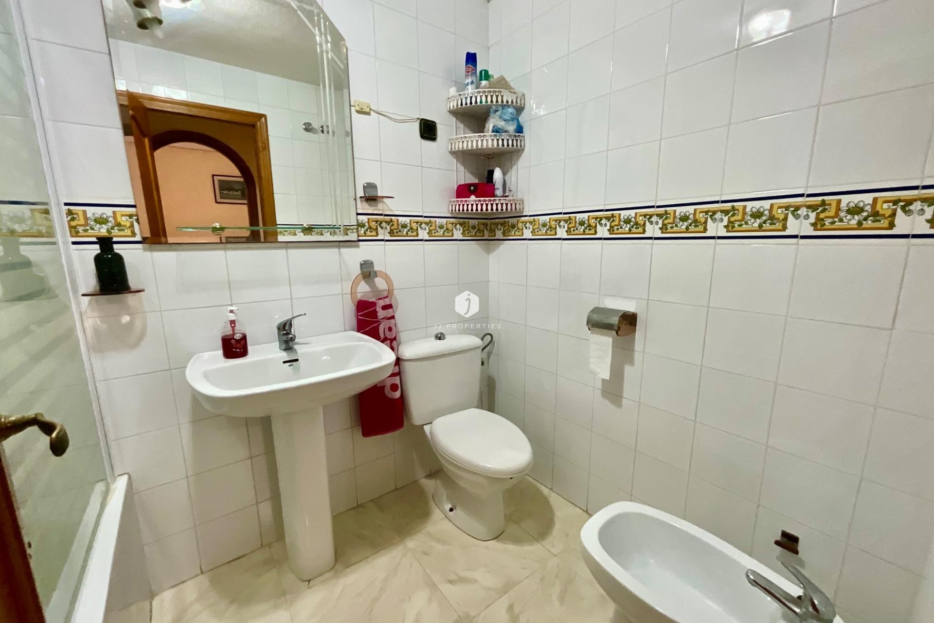 D'occasion - Bungalow -
Torrevieja - Torreblanca