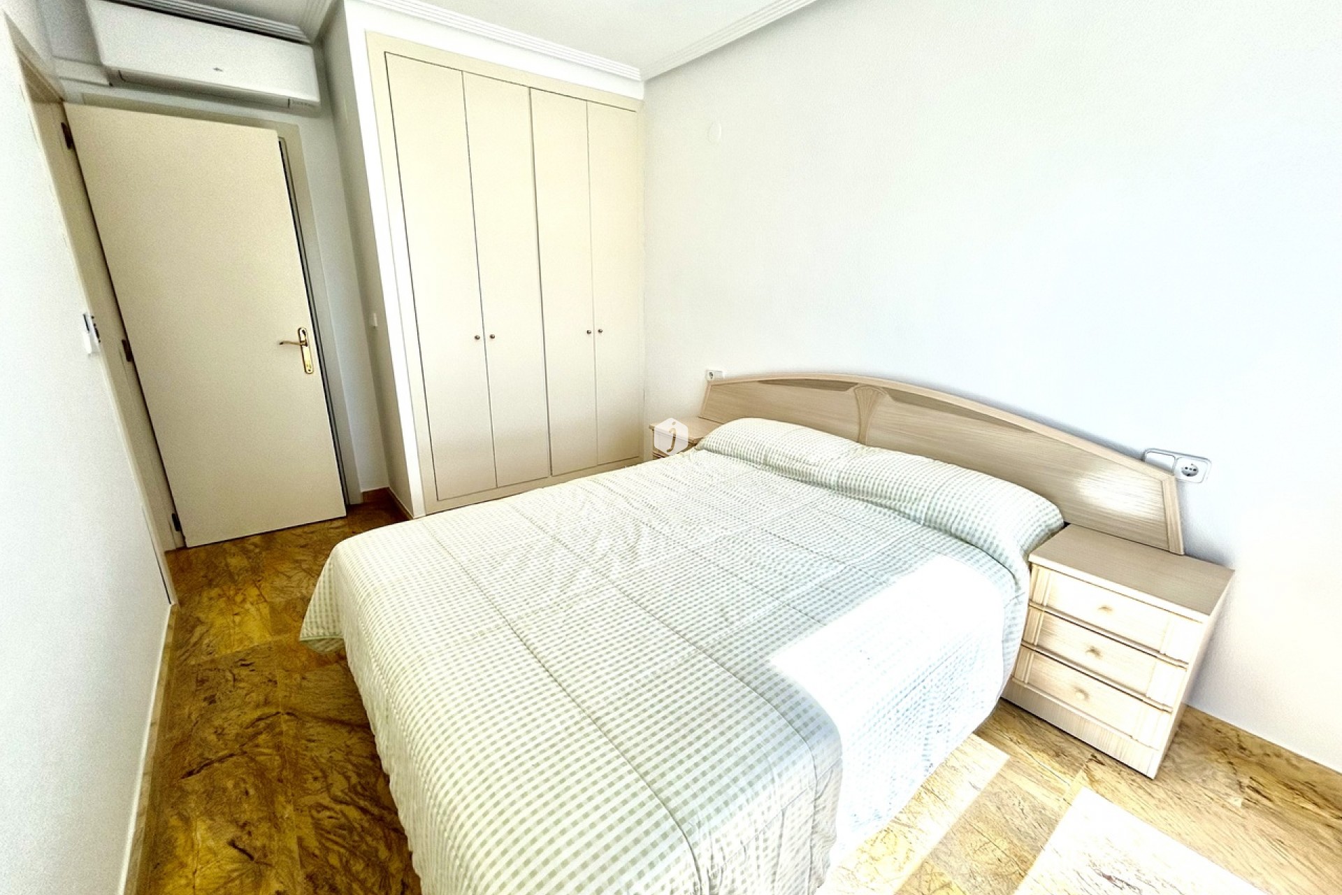 D'occasion - Chalet -
Cabo Roig - Costa Blanca