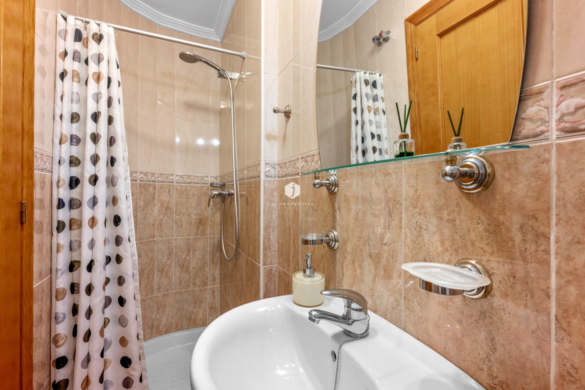 D'occasion - Chalet -
Cabo Roig - Costa Blanca