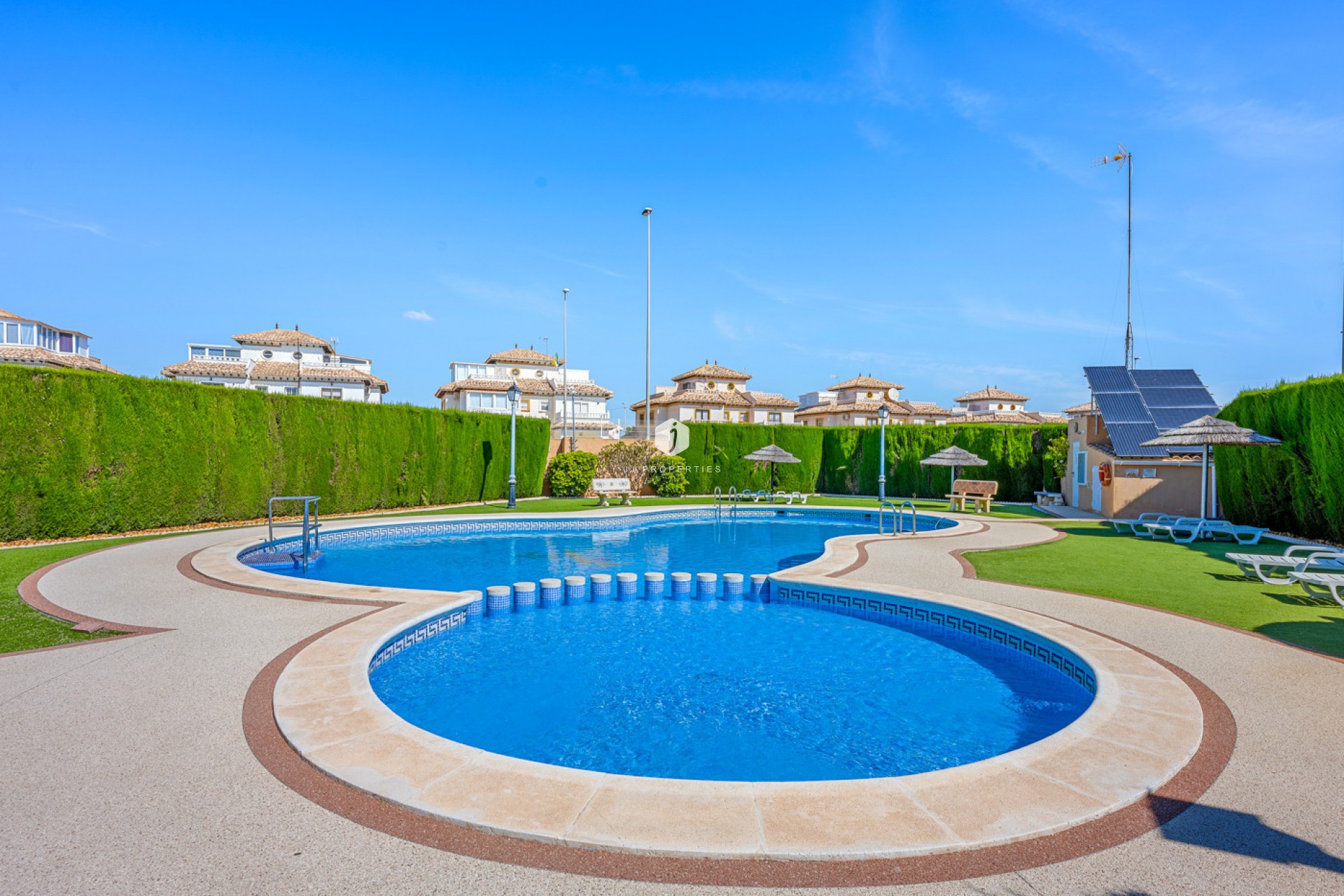 D'occasion - Chalet -
Cabo Roig - Costa Blanca