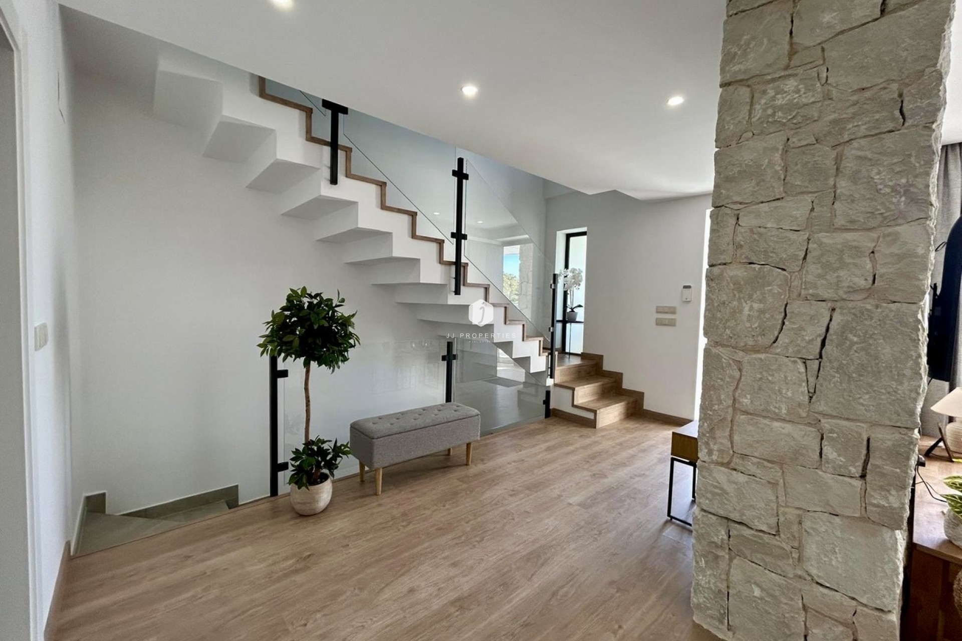 D'occasion - Chalet -
Dolores - Costa Blanca