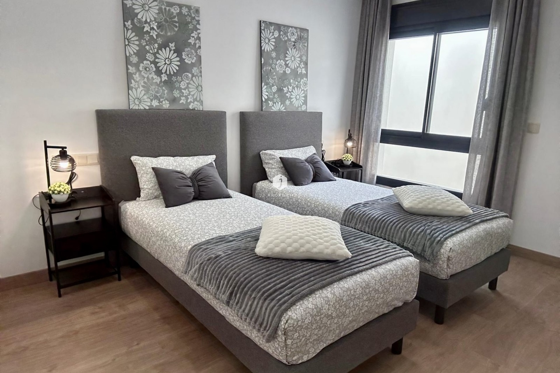 D'occasion - Chalet -
Dolores - Costa Blanca