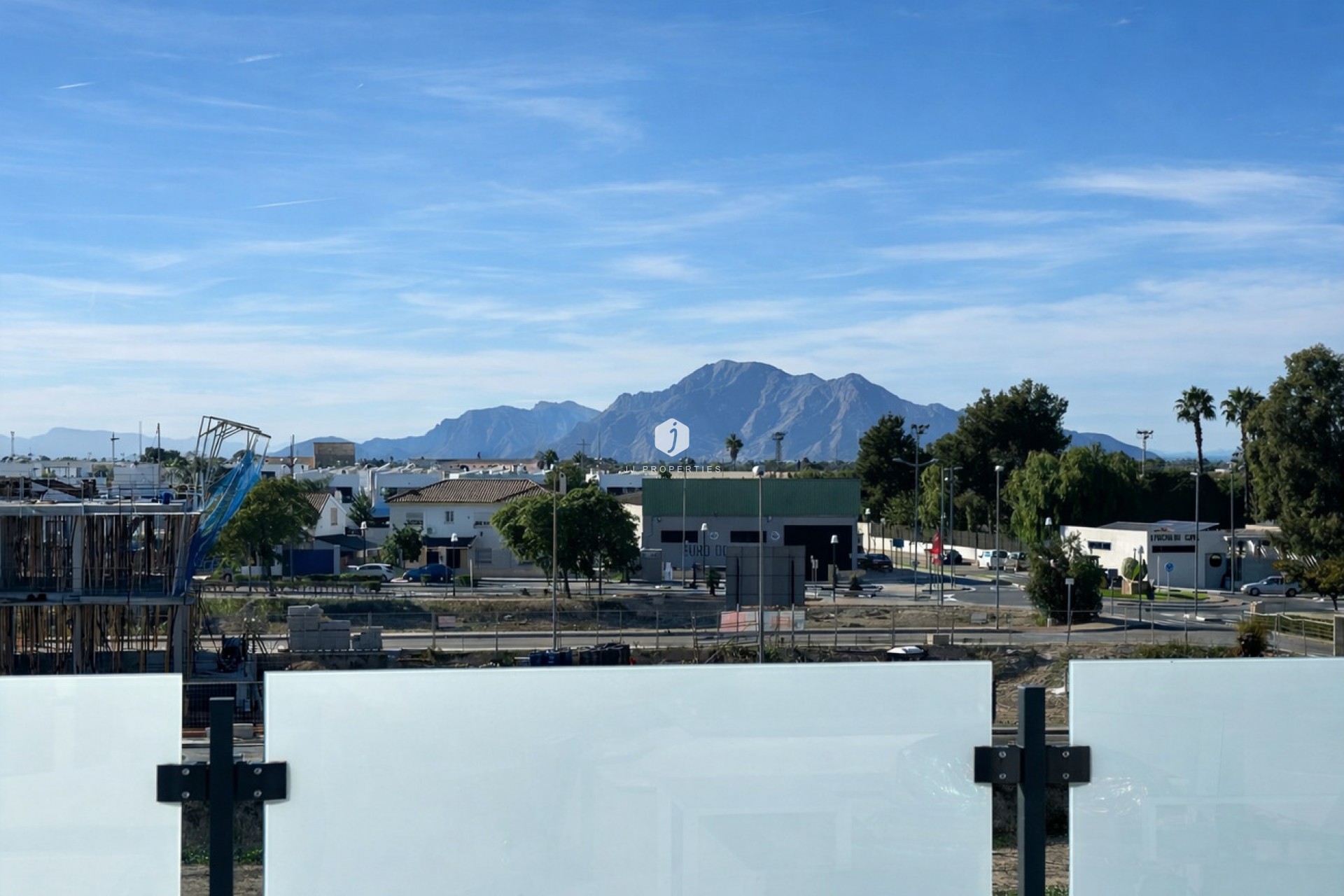 D'occasion - Chalet -
Dolores - Costa Blanca