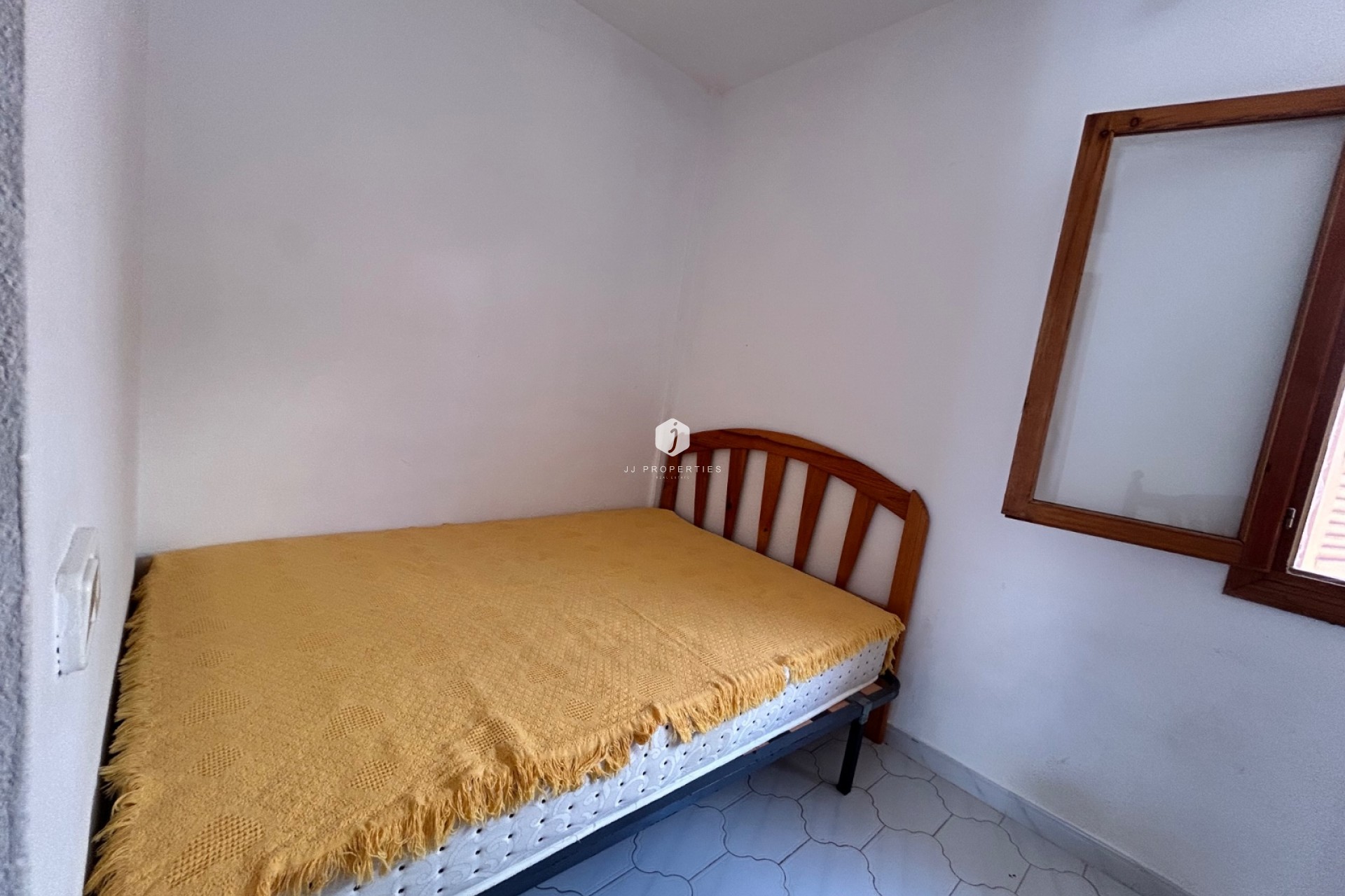 D'occasion - Chalet -
El Chaparral - Inland