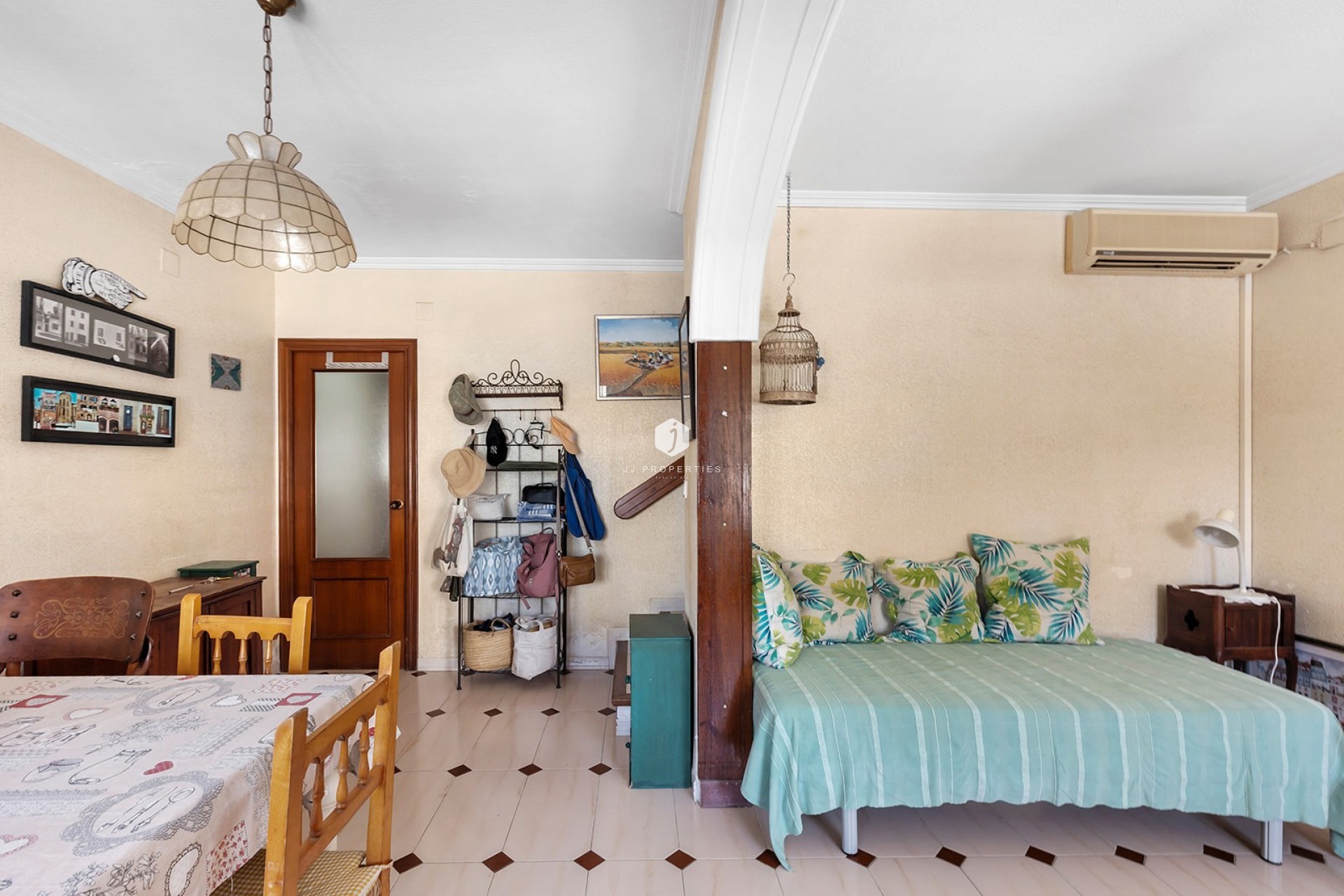 D'occasion - Chalet -
La Mata - Costa Blanca