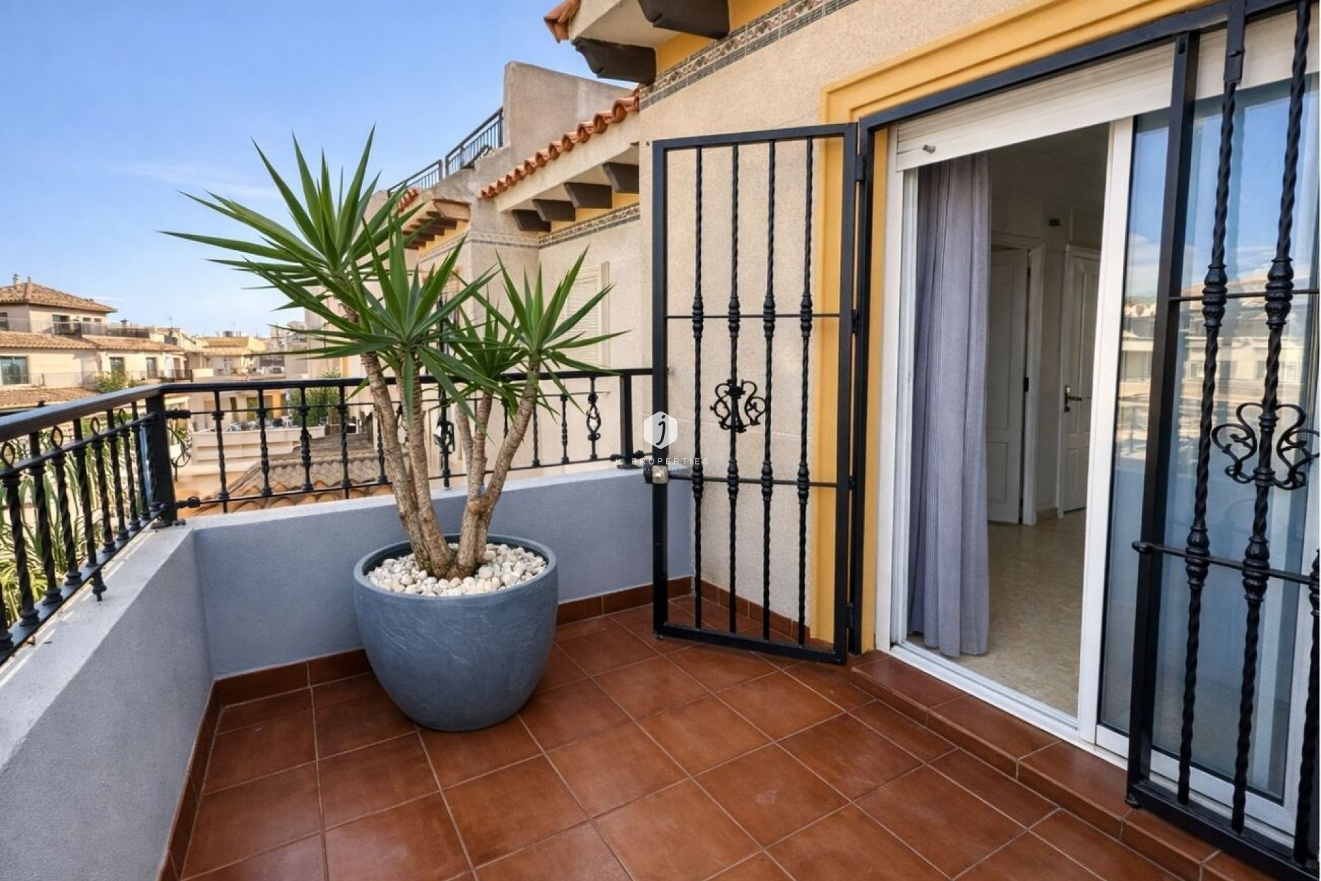 D'occasion - Chalet -
La Zenia - Costa Blanca