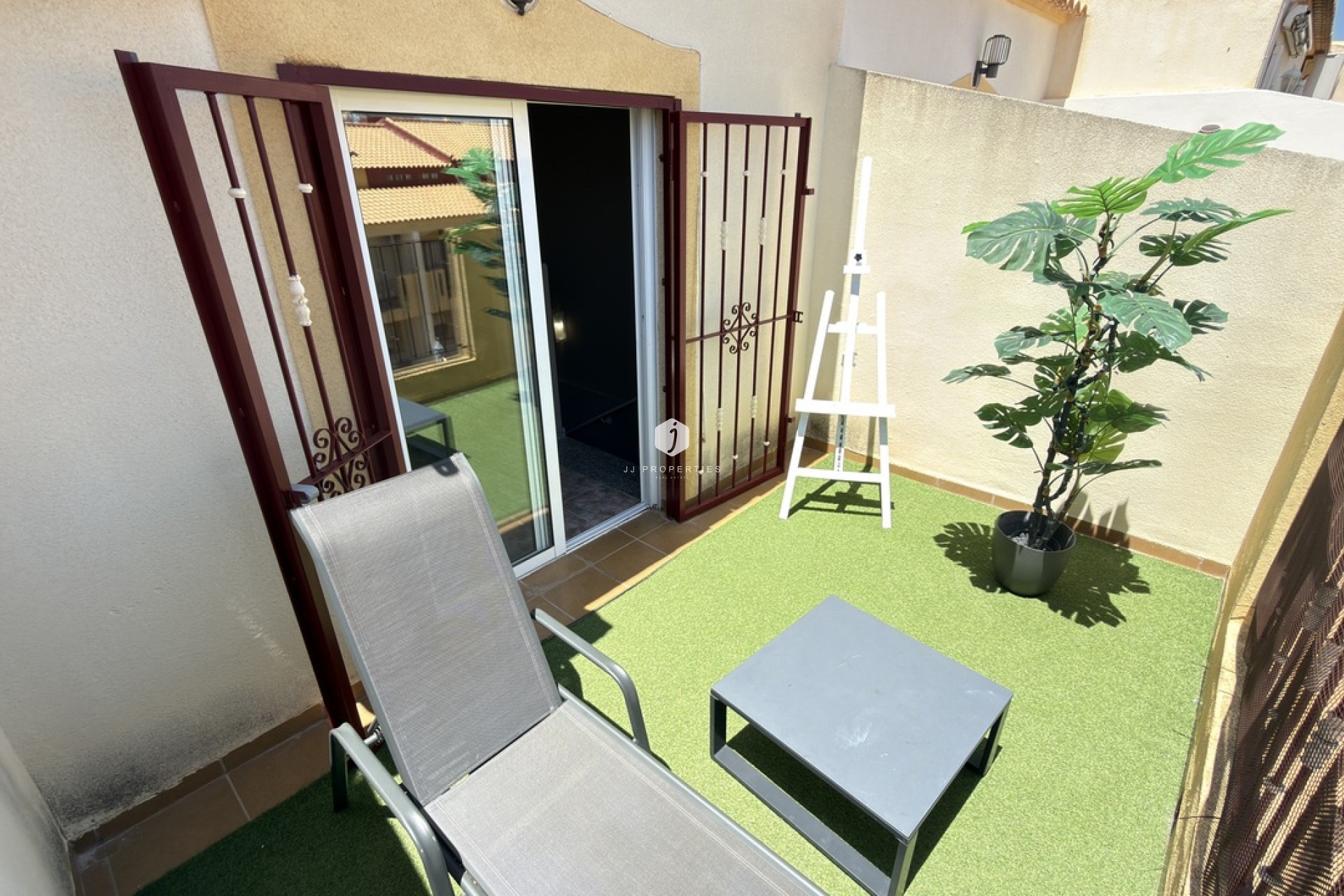D'occasion - Chalet -
La Zenia - Costa Blanca