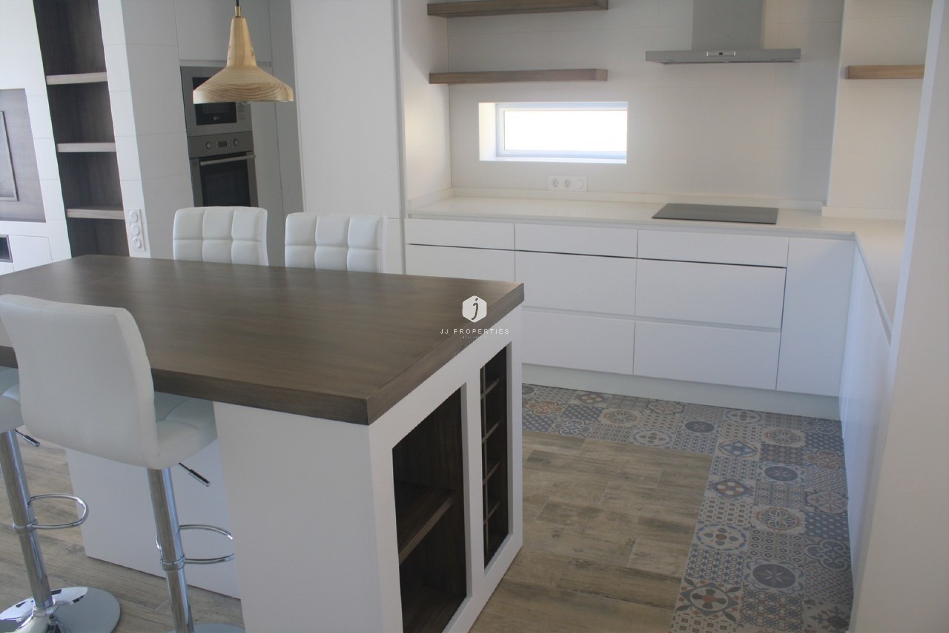 D'occasion - Chalet -
Los Altos - Costa Blanca