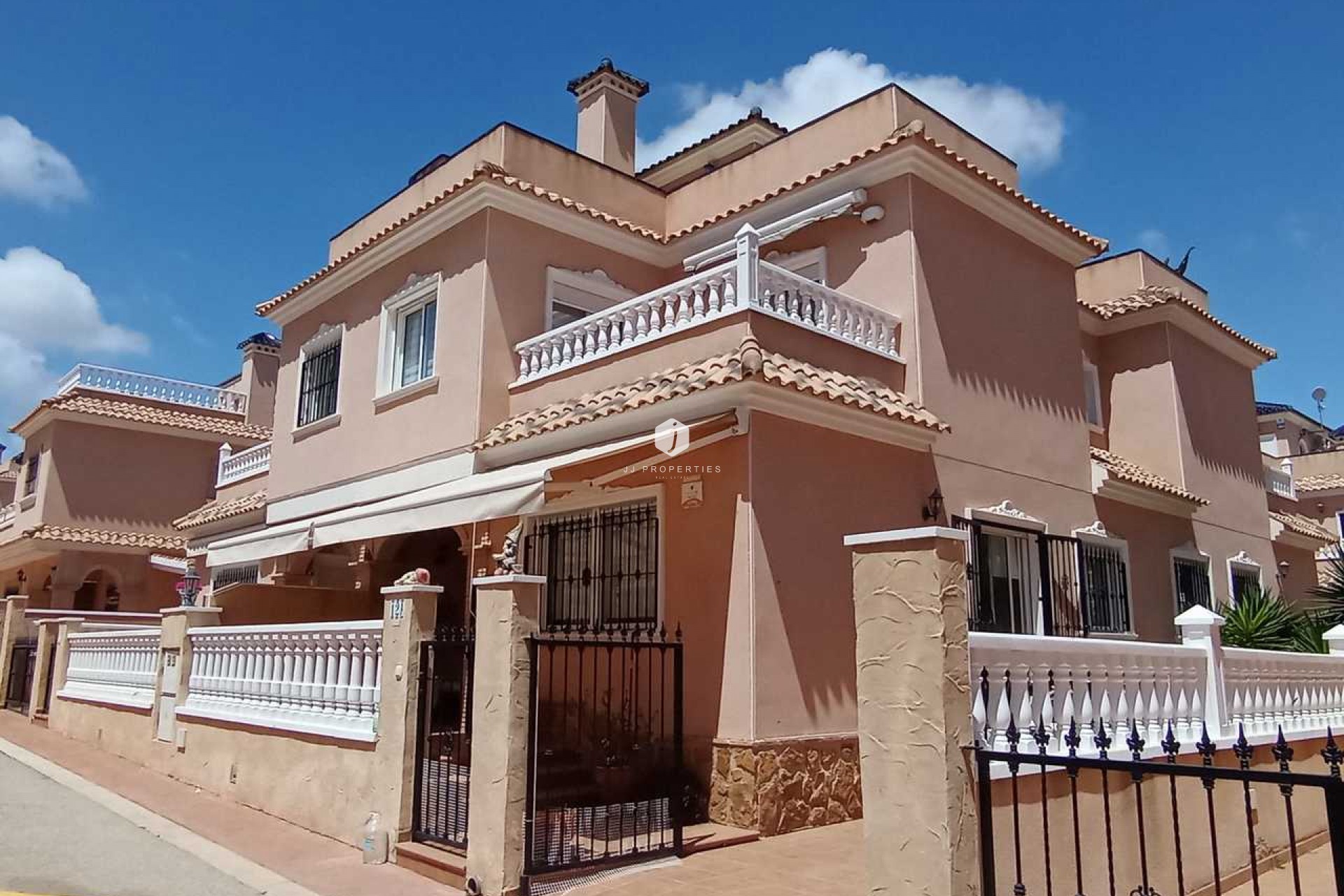 D'occasion - Chalet -
Los Dolses - Inland