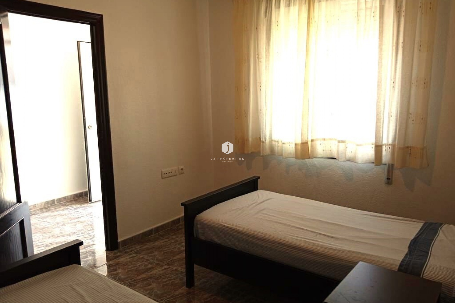 D'occasion - Chalet -
Los Montesinos - PUEBLO CENTRO