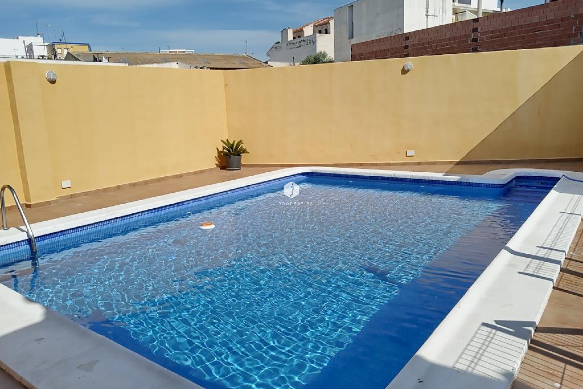 D'occasion - Chalet -
Los Montesinos - PUEBLO CENTRO