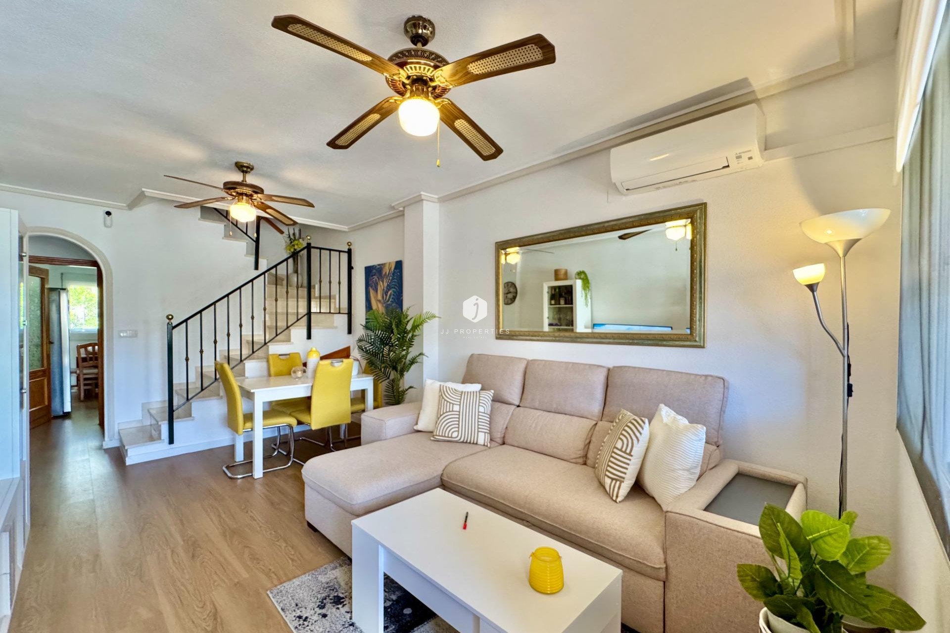 D'occasion - Chalet -
Orihuela Costa - Las Filipinas
