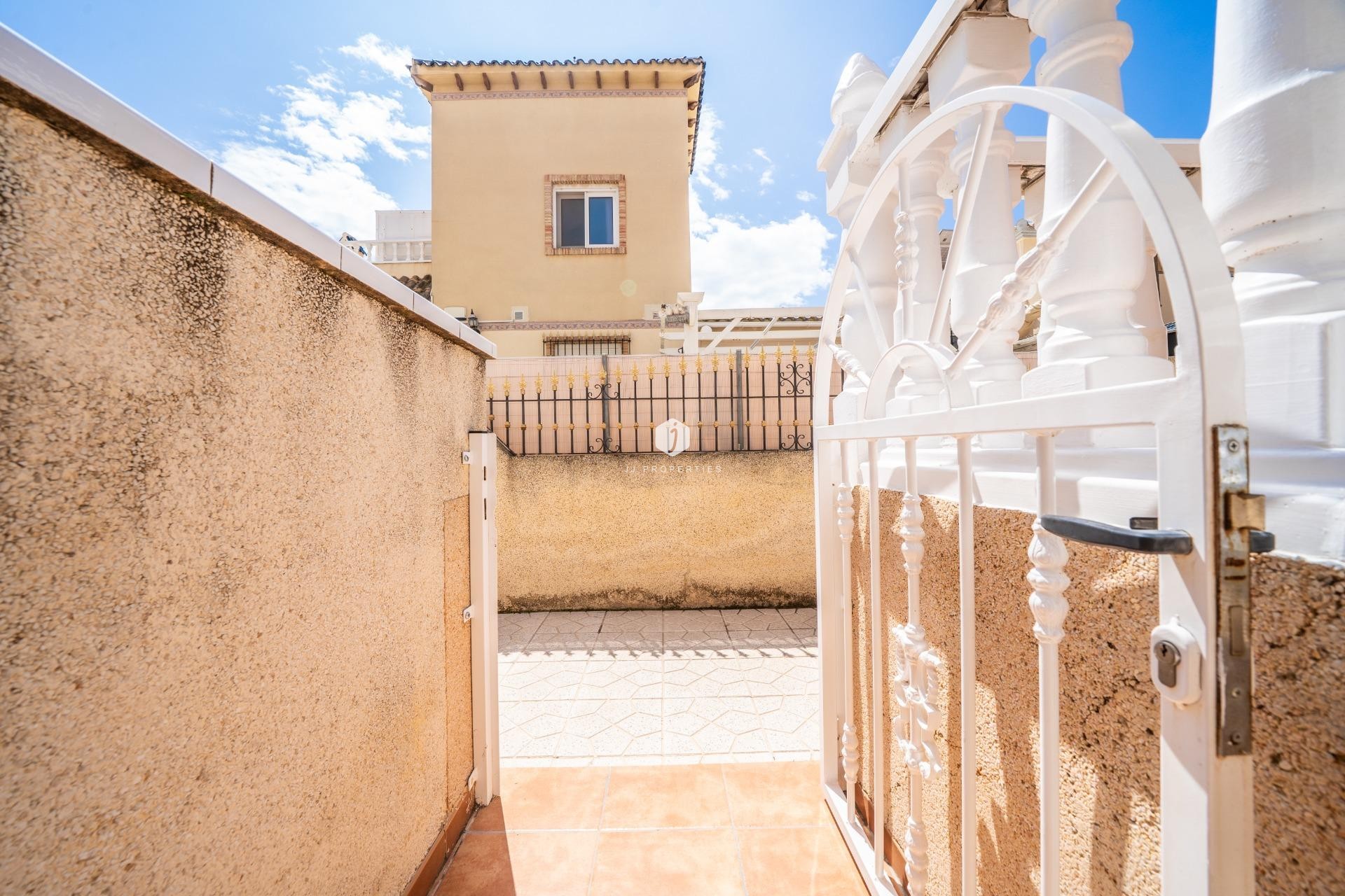 D'occasion - Chalet -
Orihuela Costa - Los Almendros-la Florida