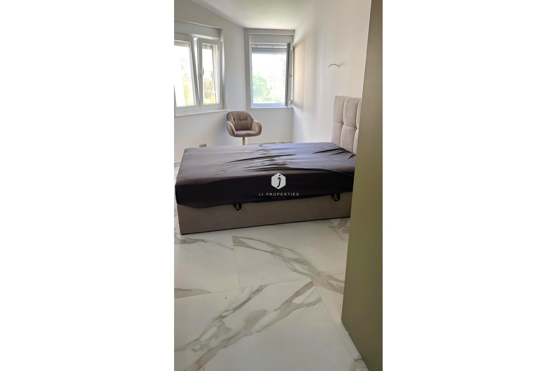 D'occasion - Chalet -
Orihuela Costa - Playa Flamenca