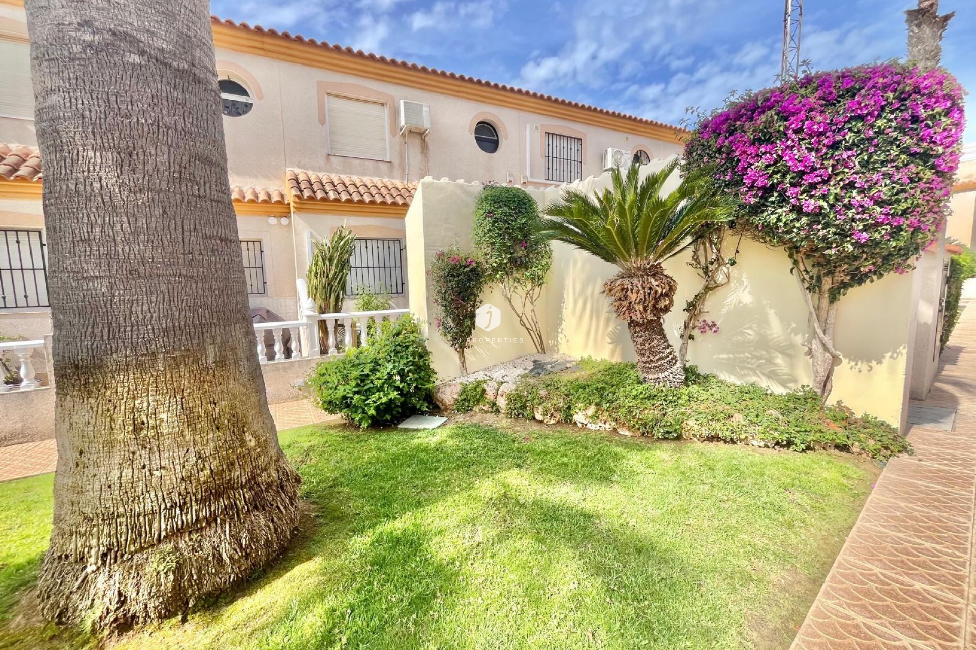 D'occasion - Chalet -
Orihuela Costa - Playa Flamenca