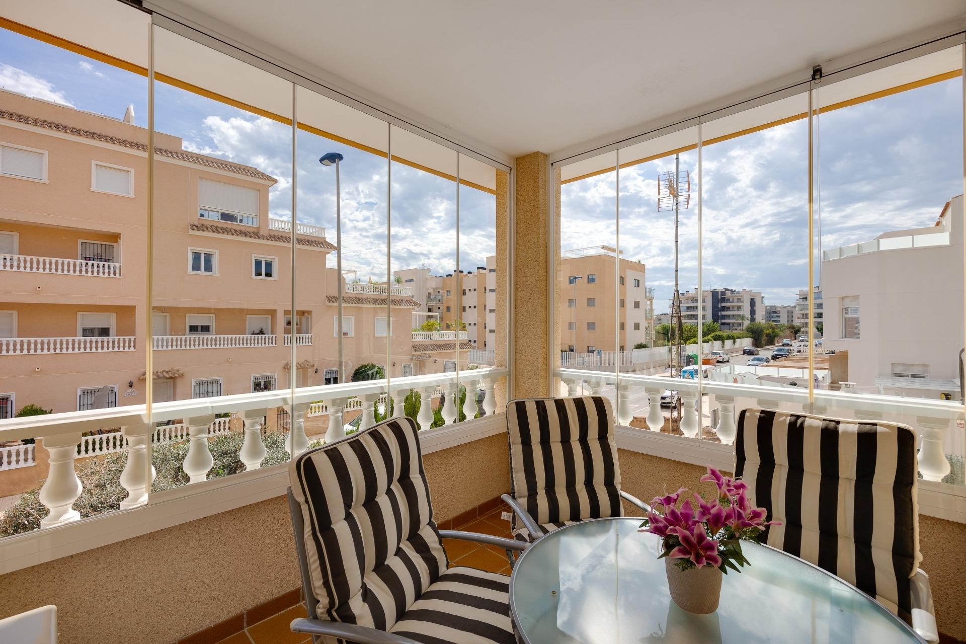 D'occasion - Chalet -
Orihuela Costa - Villamartín