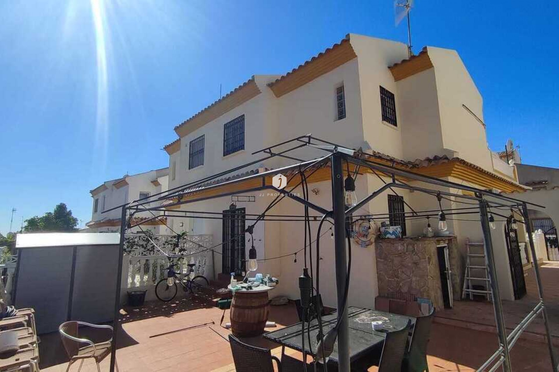 D'occasion - Chalet -
Playa Flamenca - Costa Blanca