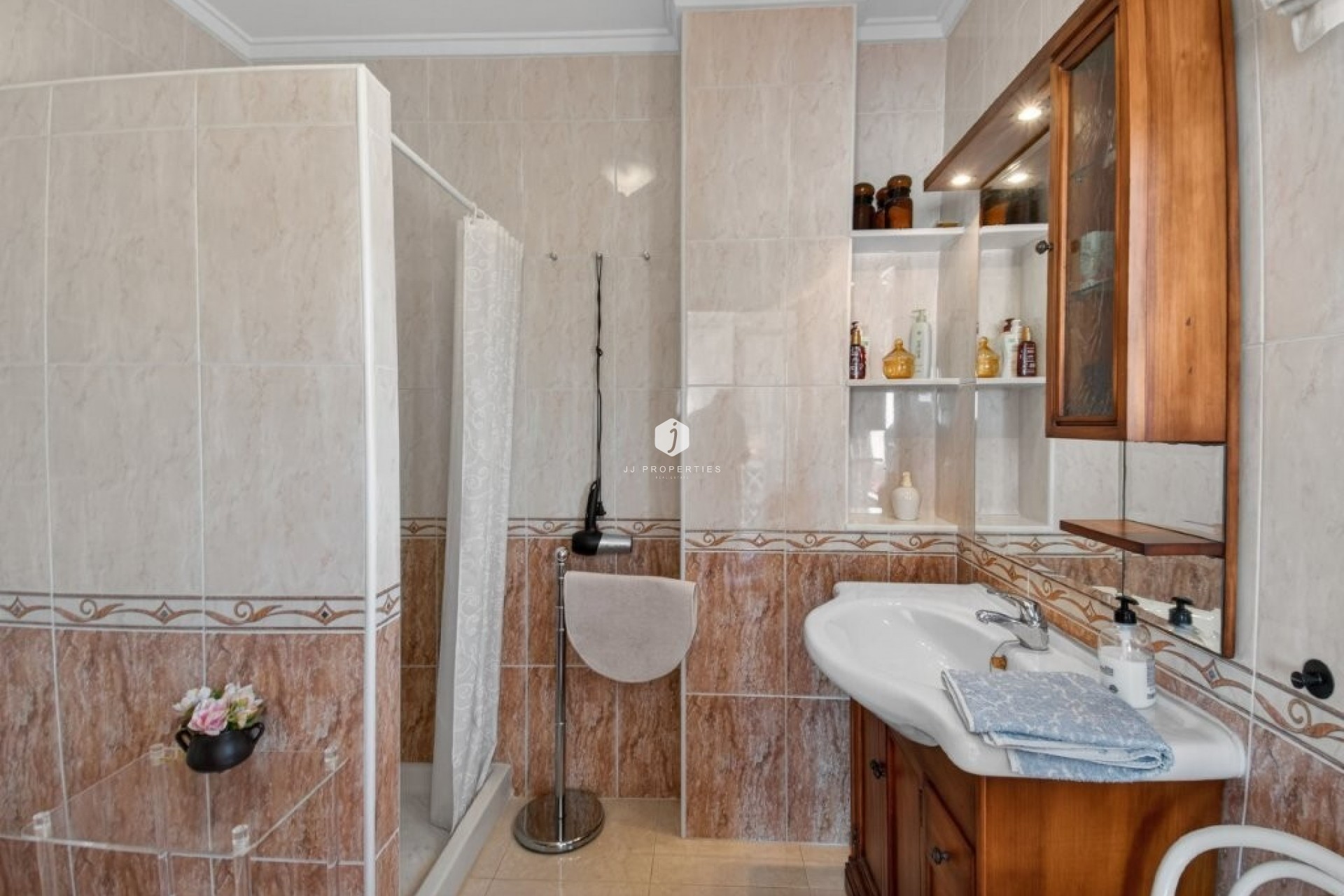 D'occasion - Chalet -
Playa Flamenca - Serena III