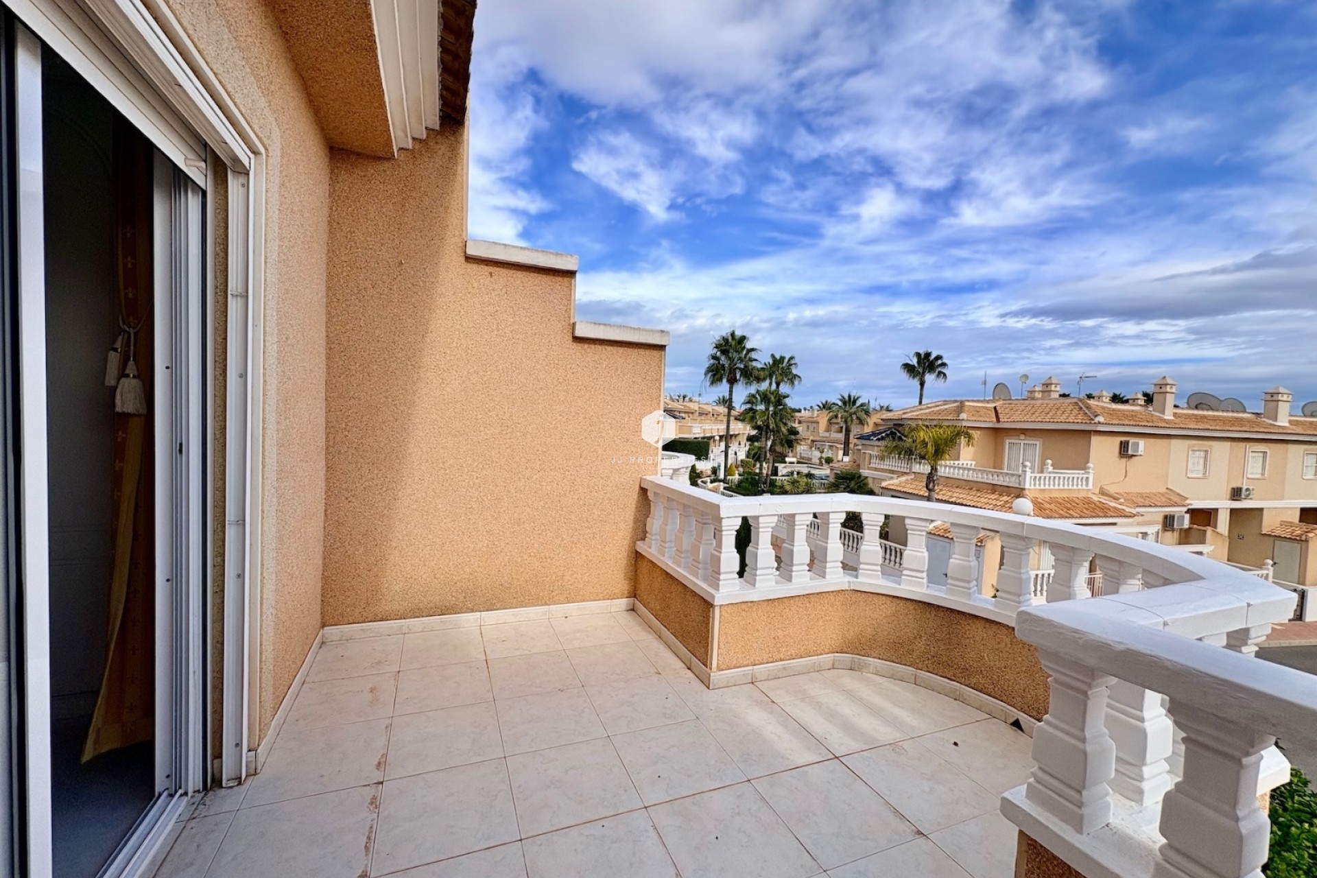 D'occasion - Chalet -
Rojales - Inland