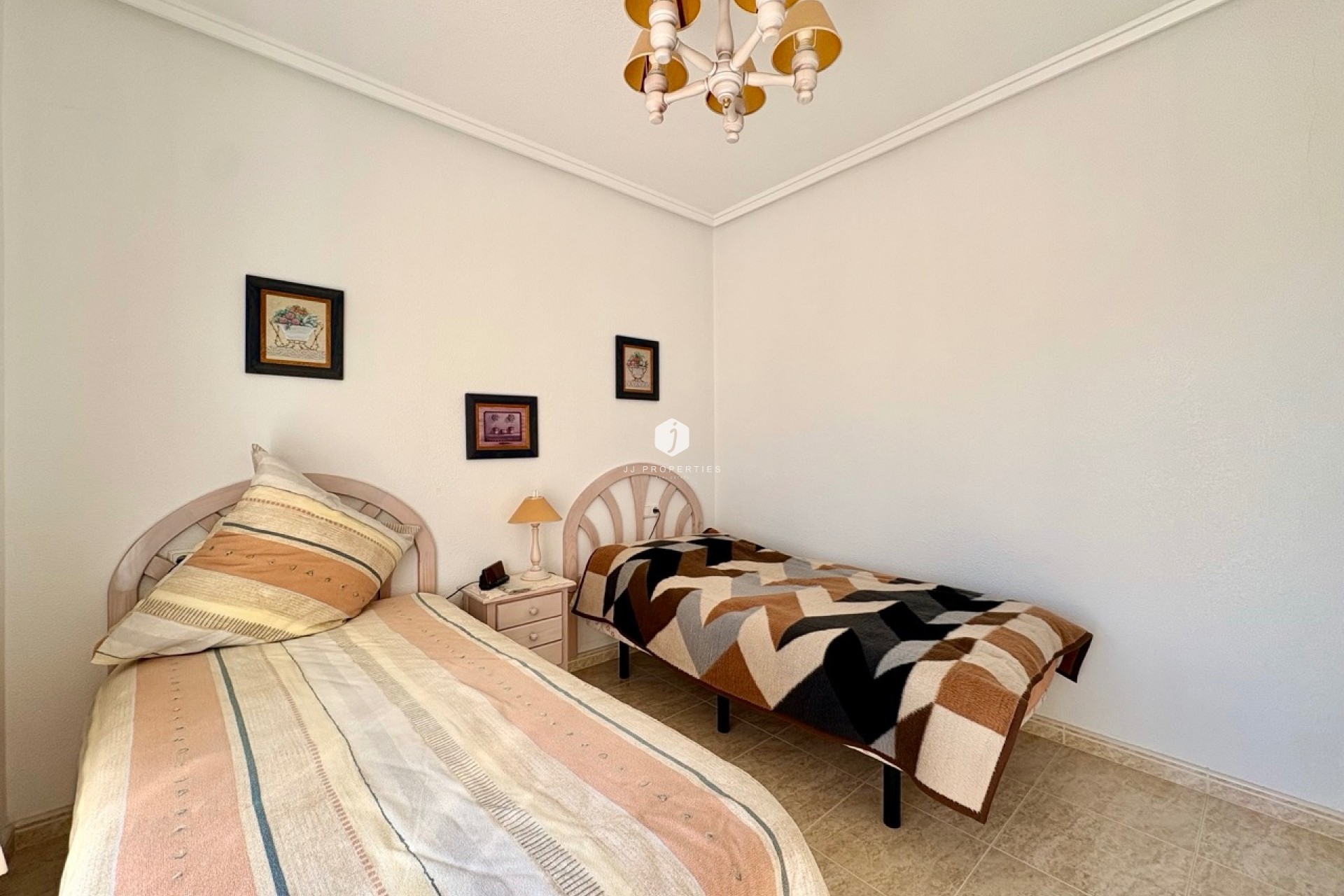 D'occasion - Chalet -
Rojales - Inland