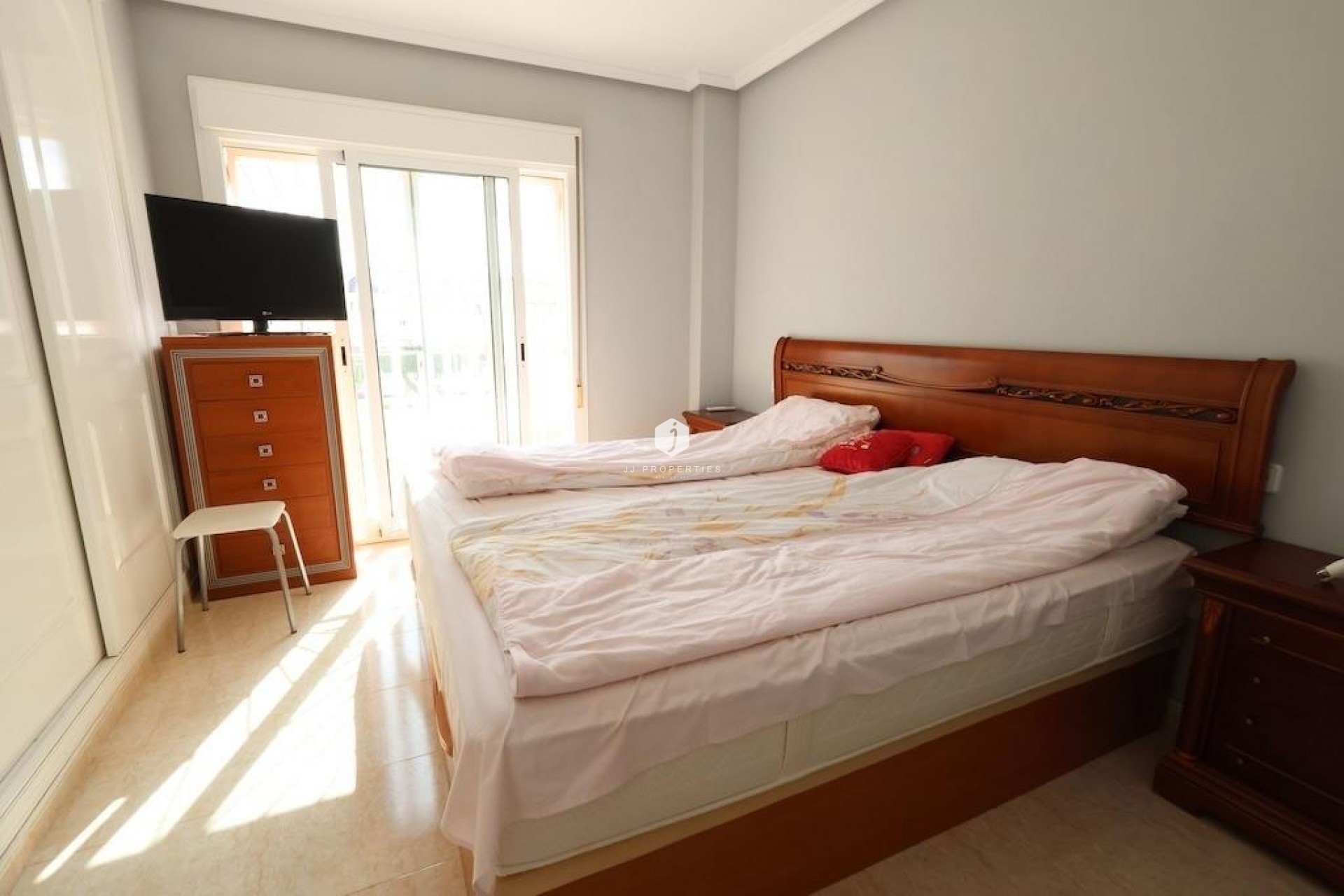 D'occasion - Chalet -
Rojales - Inland