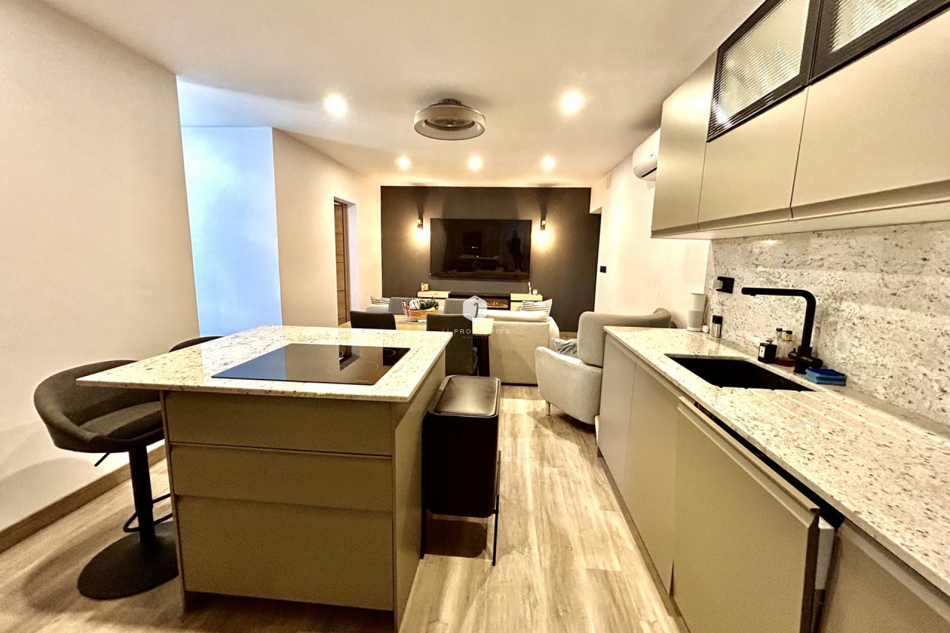 D'occasion - Chalet -
San Miguel de Salinas - Inland