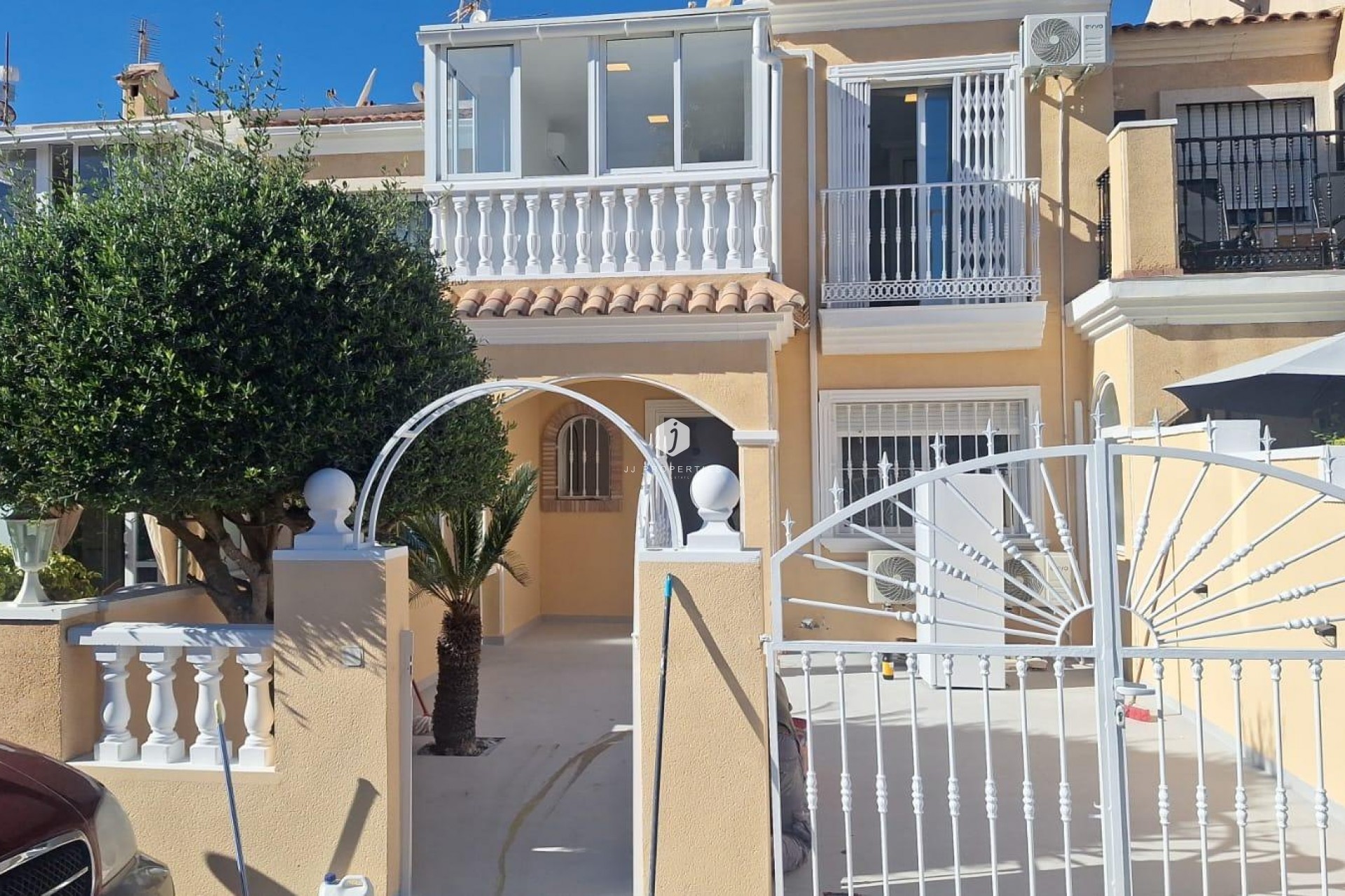 D'occasion - Chalet -
Torrevieja - aguas nuevas