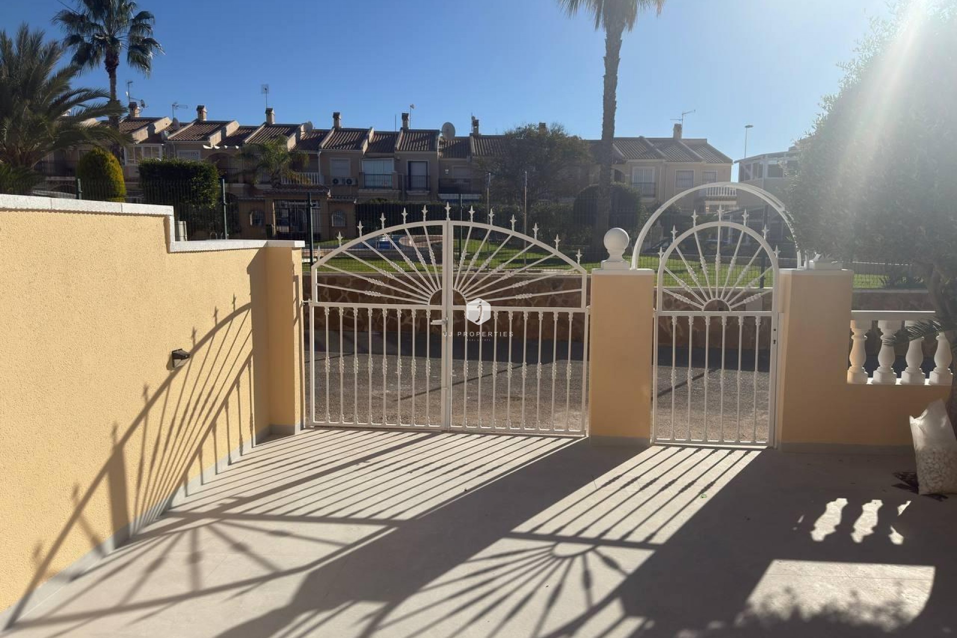 D'occasion - Chalet -
Torrevieja - aguas nuevas