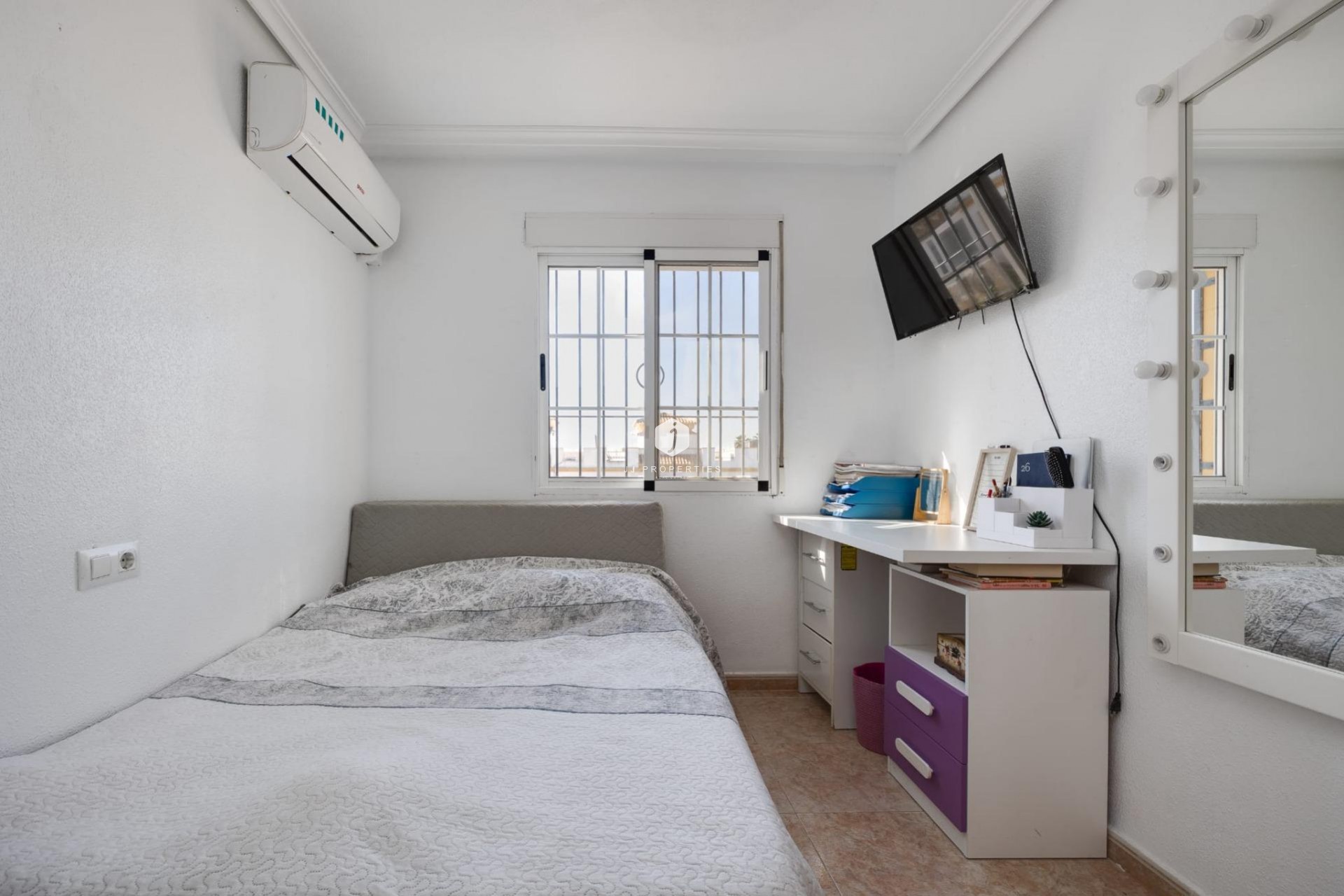 D'occasion - Chalet -
Torrevieja - aguas nuevas