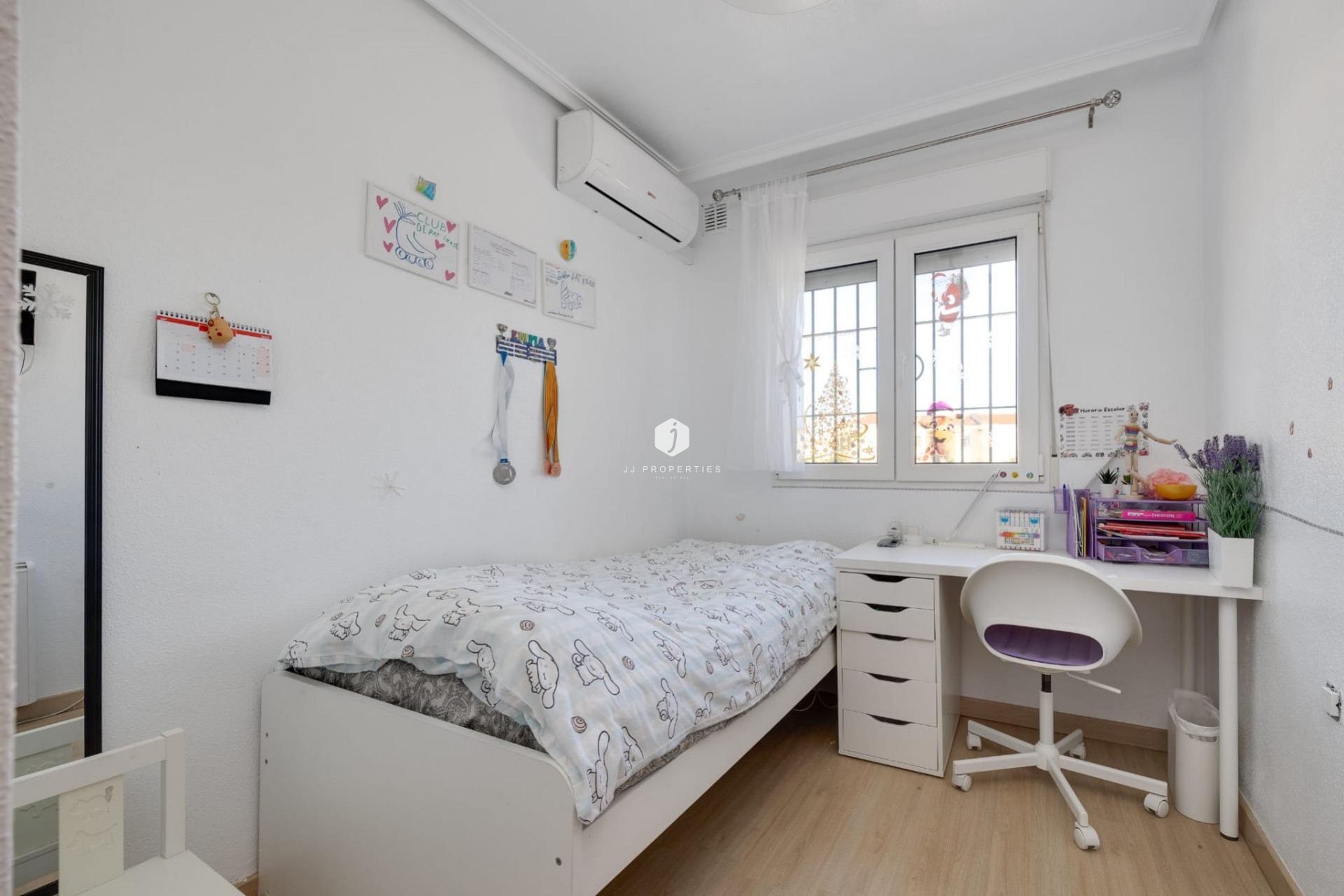 D'occasion - Chalet -
Torrevieja - aguas nuevas