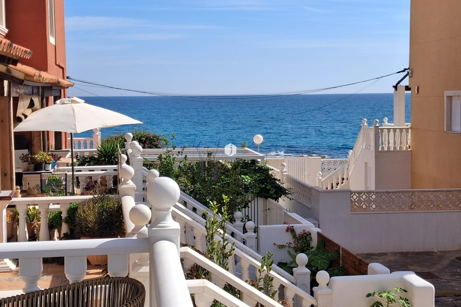 D'occasion - Chalet -
Torrevieja - Cabo cervera