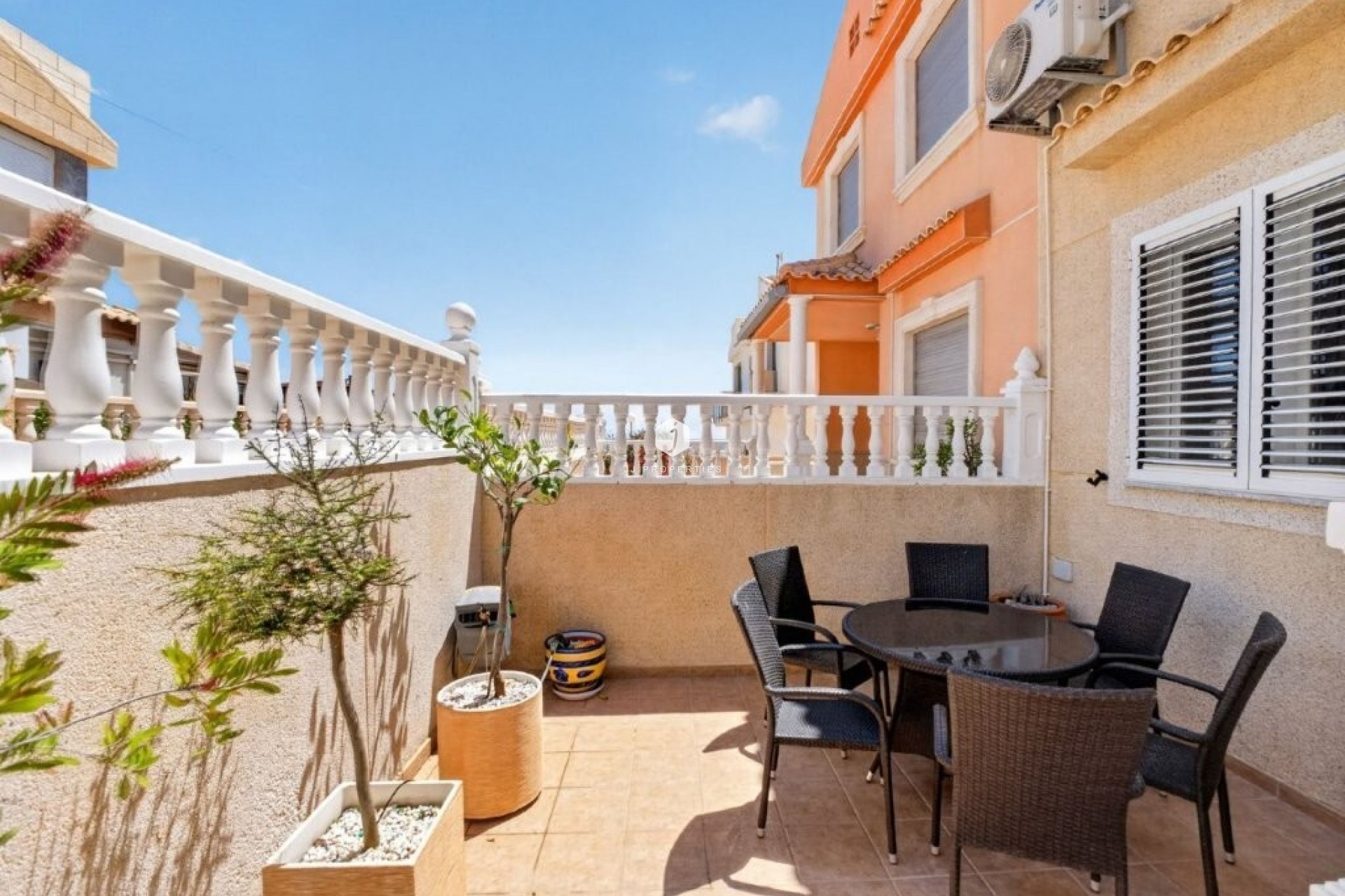 D'occasion - Chalet -
Torrevieja - Cabo cervera