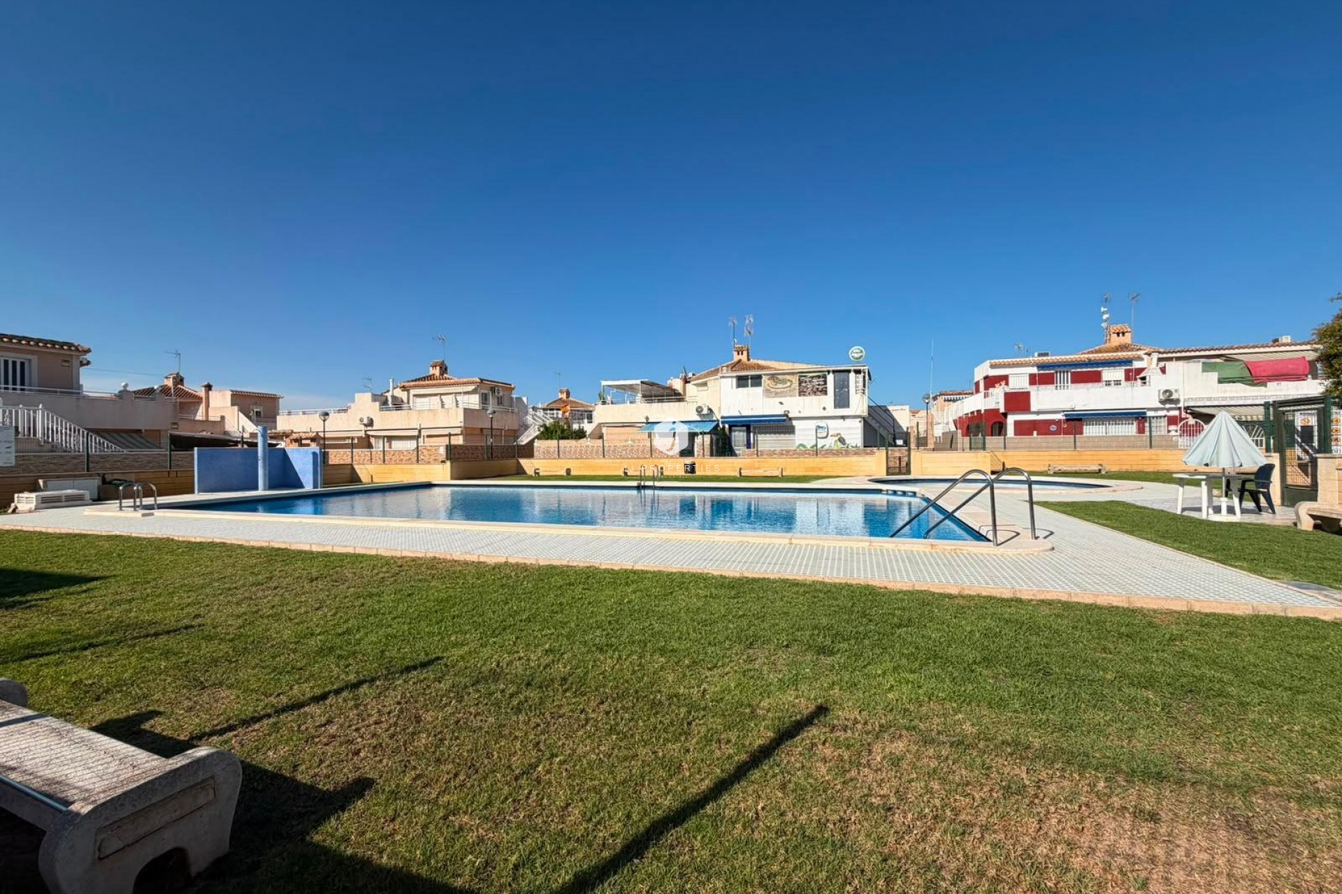 D'occasion - Chalet -
Torrevieja - Carrefour
