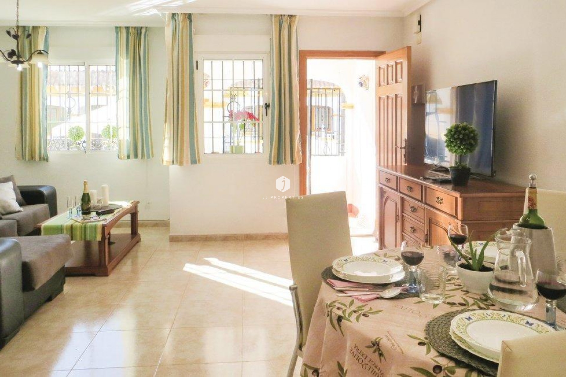 D'occasion - Chalet -
Torrevieja - Carrefour