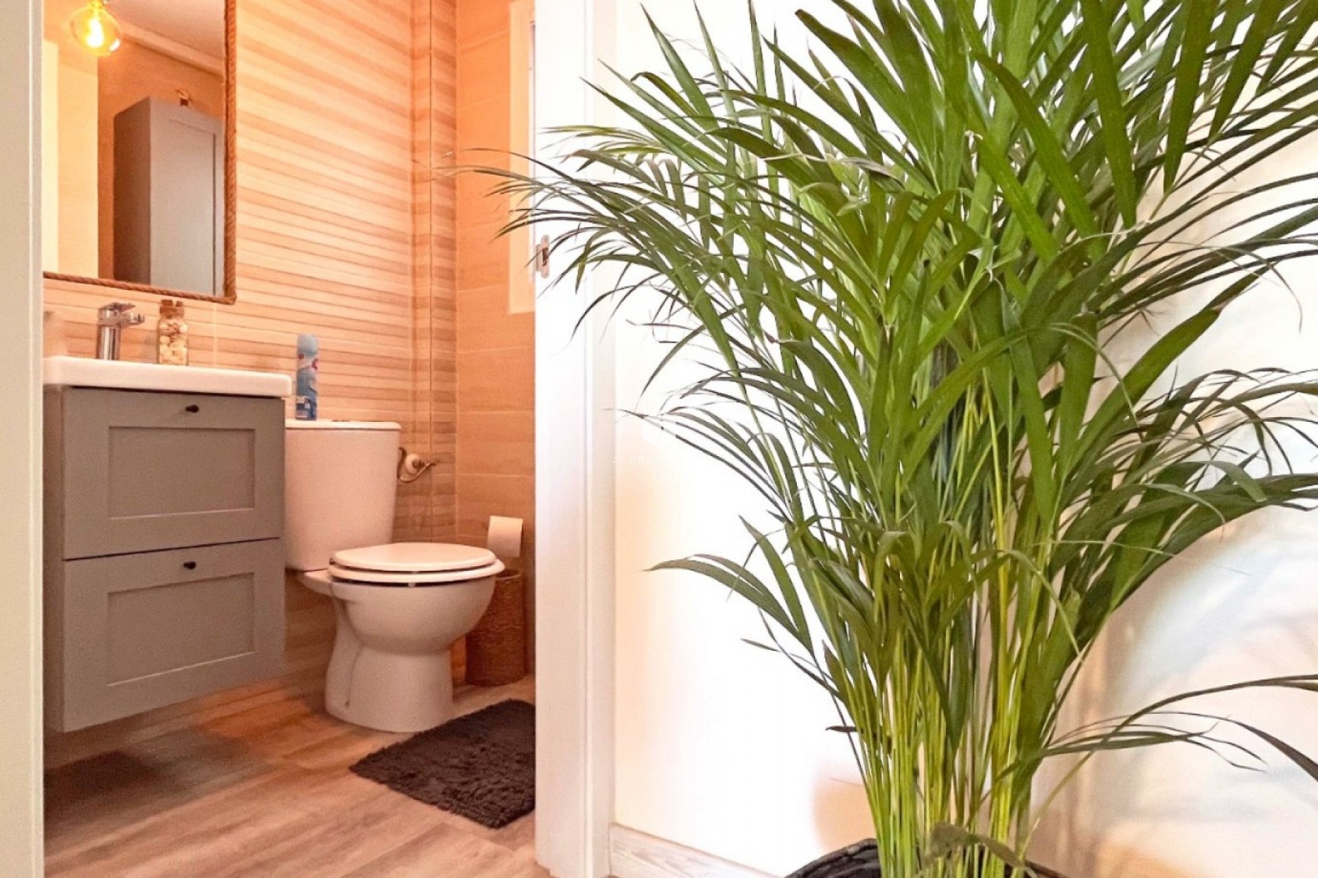 D'occasion - Chalet -
Torrevieja - Costa Blanca