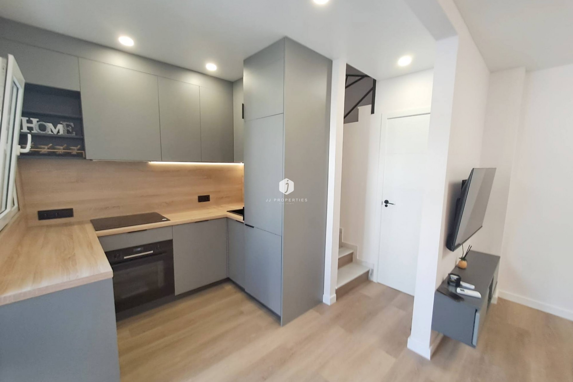 D'occasion - Chalet -
Torrevieja - Costa Blanca