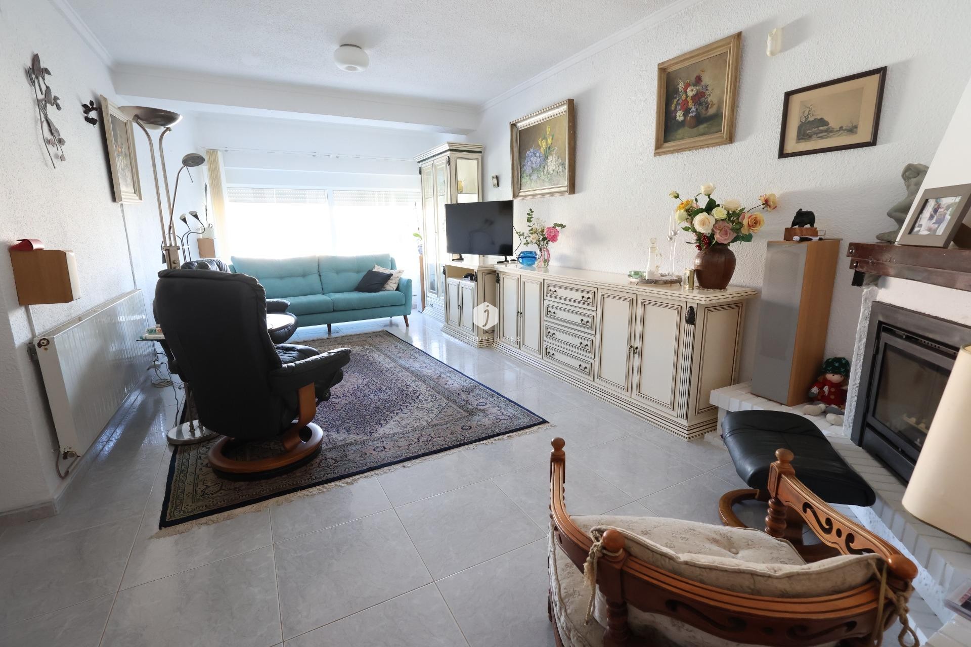 D'occasion - Chalet -
Torrevieja - Costa Blanca