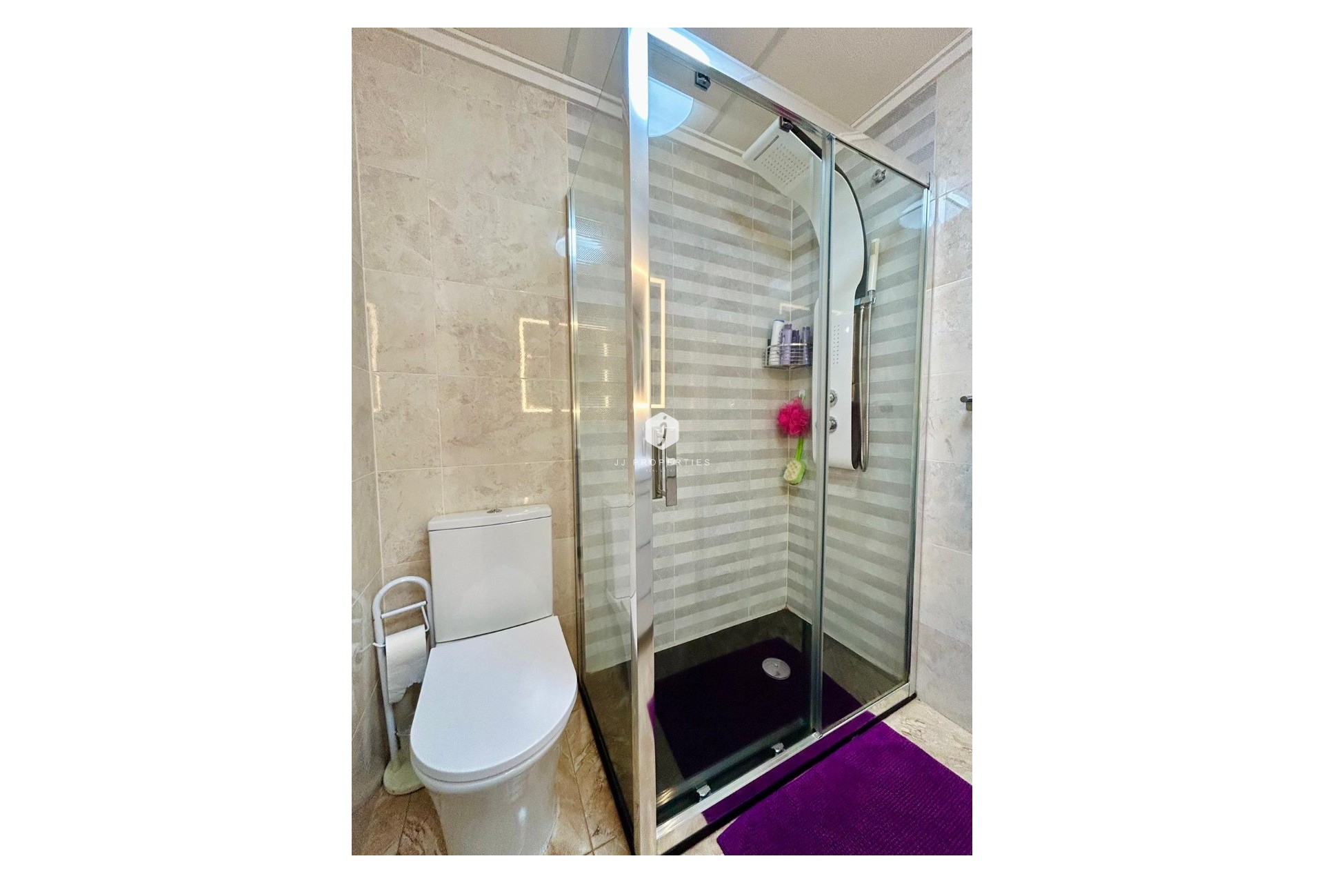 D'occasion - Chalet -
Torrevieja - Costa Blanca